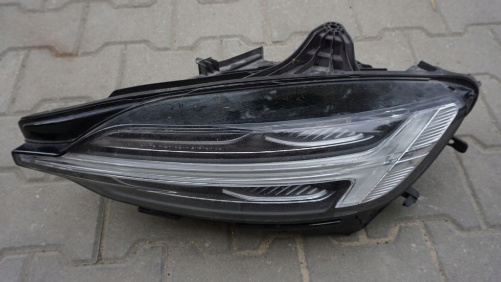 VOLVO S60 V60 CC II - light left front FULL LED