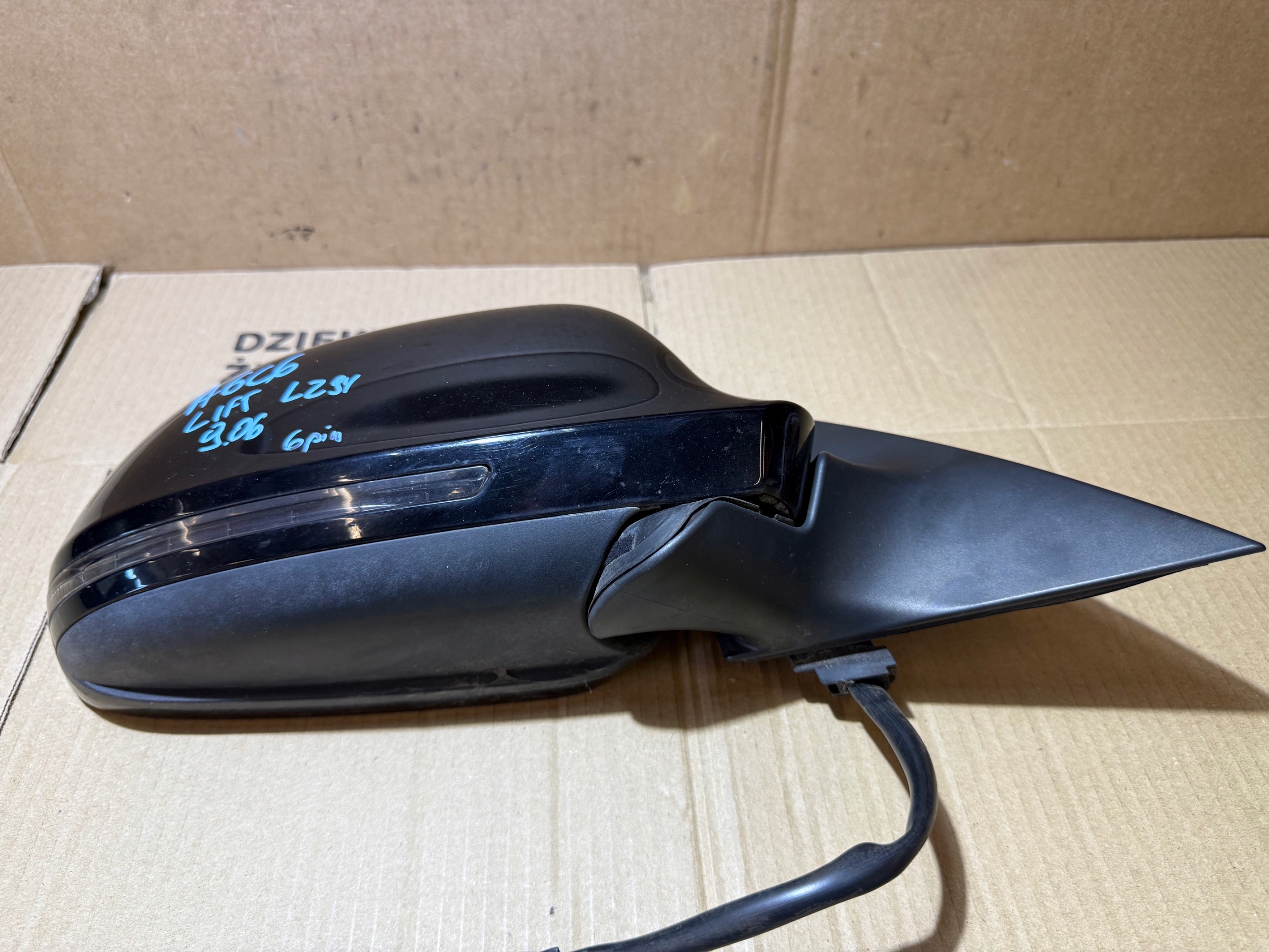 AUDI A6 C6 LIFT LZ9Y mirror right 6 PIN UK