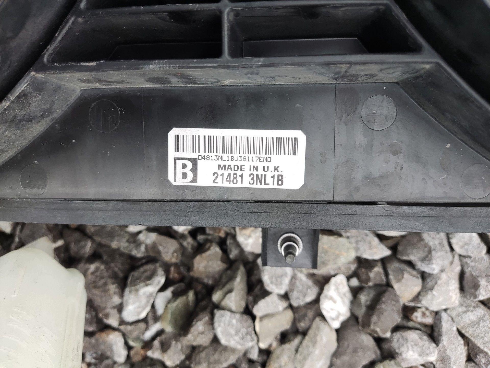 KOMPLET chladiČov chladiče ventilátor NISSAN LEAF a 2011-2017