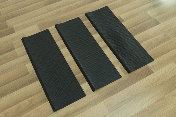 76x26+3cm ANTYPOŚLIZGOWE ZEWNĘTRZNE GUMOWE NAKŁADKI NA SCHODY Grubość 4 mm