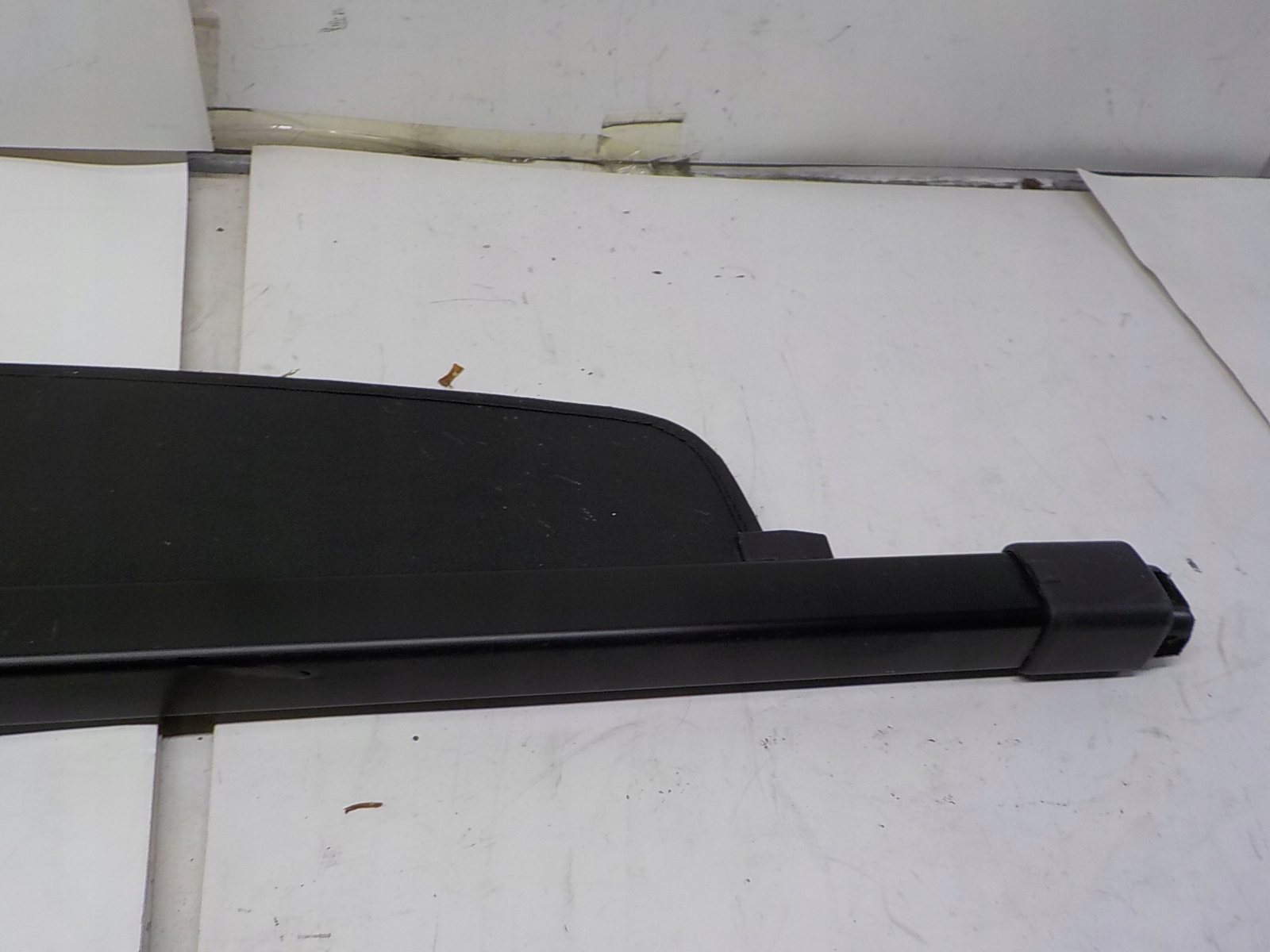 MITSUBISHI OUTLANDER II blinds boot
