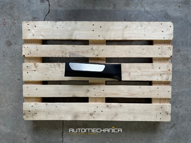 OSŁONA PANAMERA 971 PROGU PRAWA