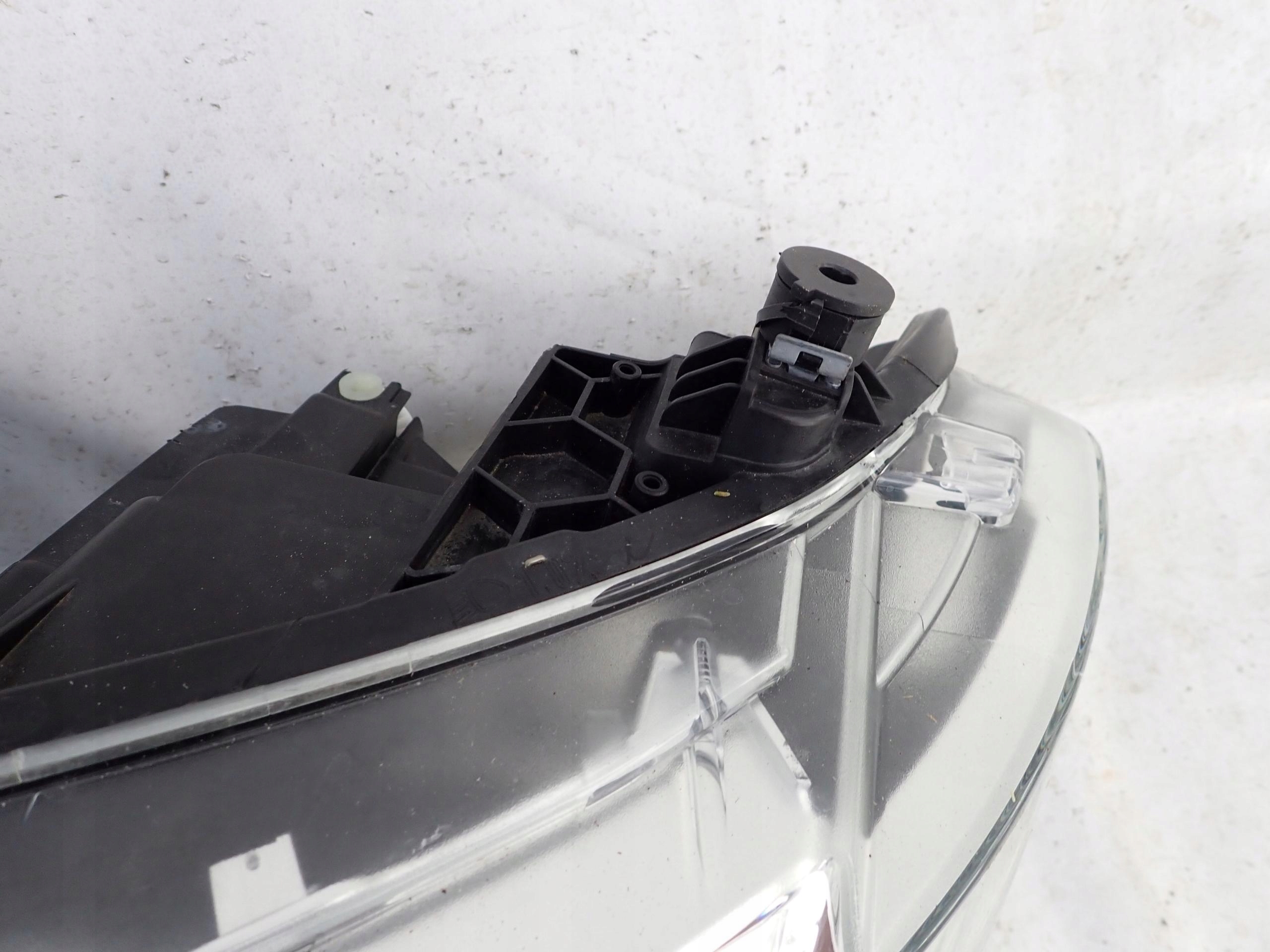VW CRAFTER II MAN TGE 16- light left front