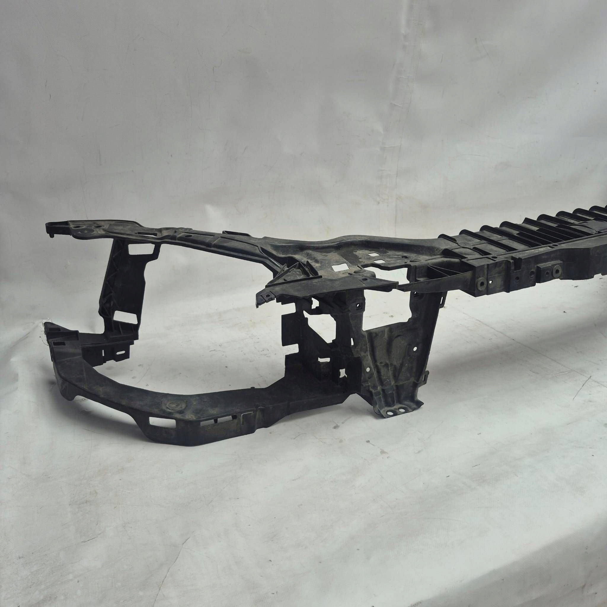 VOLVO V60 and 1 S60 II 2 LIFT 13-18 support panel for radiators pillar 31416114