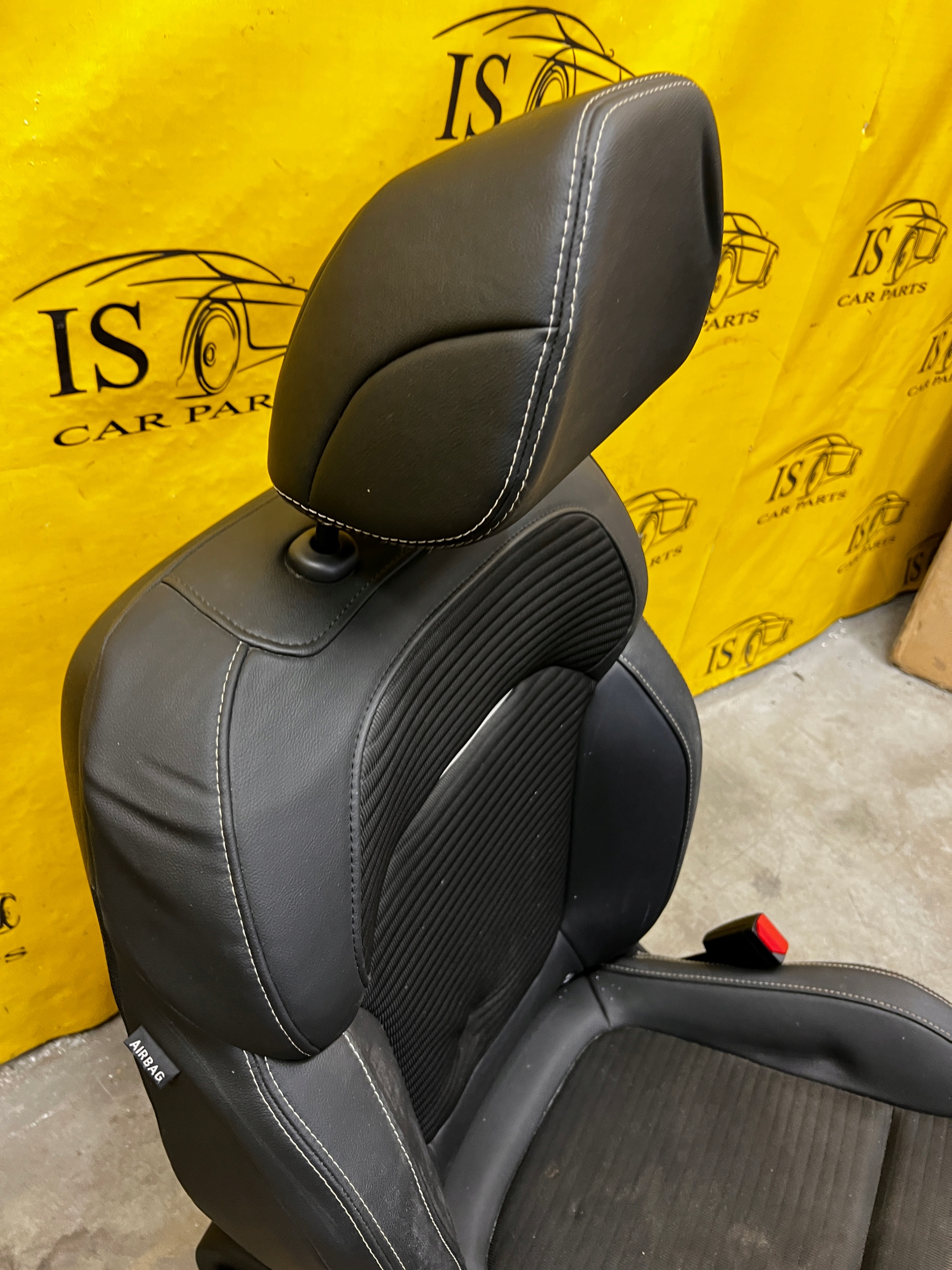 кресло СИДЕНЬЕ пассажира renault SCENIC IV