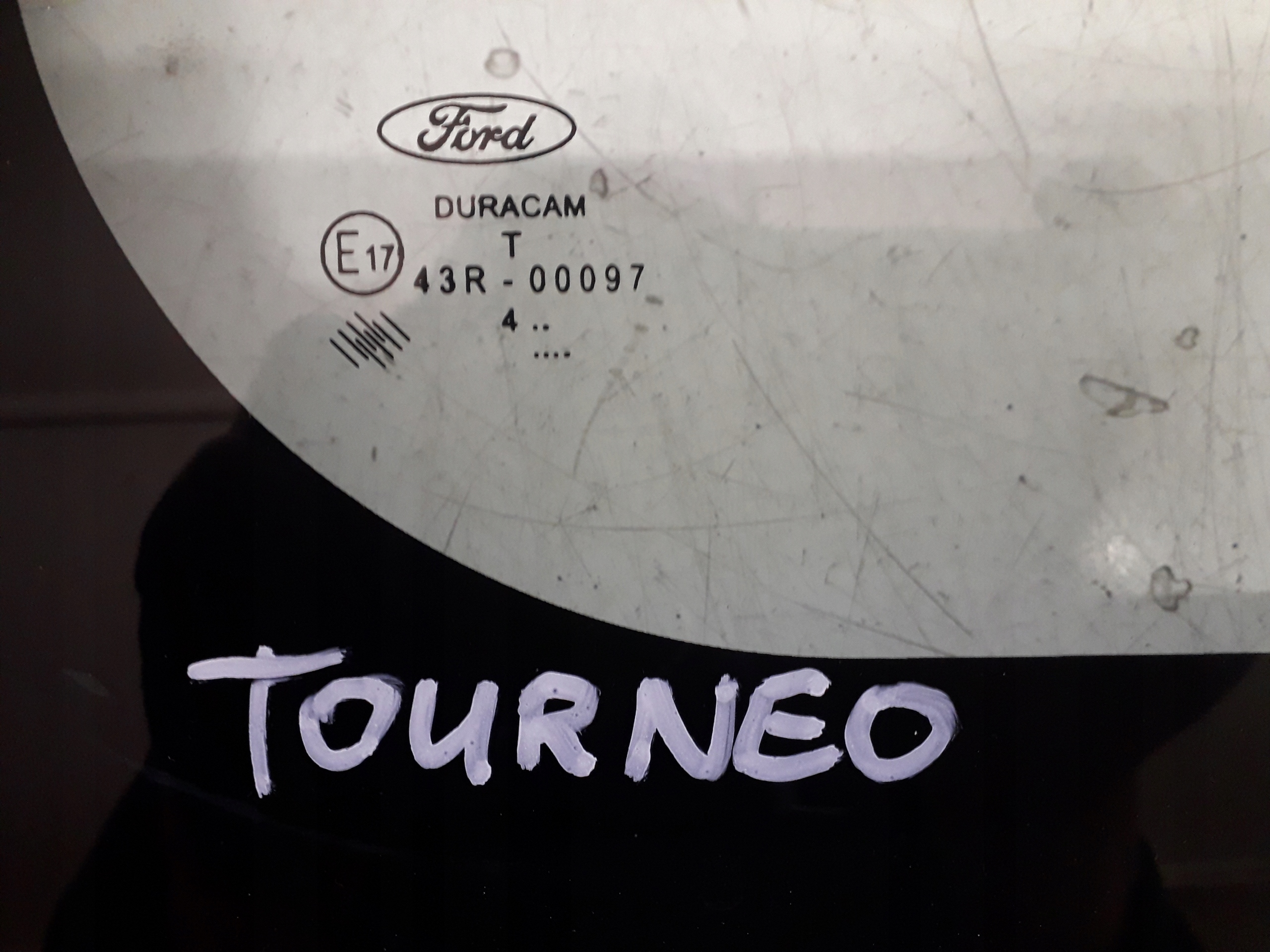 FORD TRANSIT CONNECT 02-13 SZYBA KAROSERYJNA LEWY TYŁ UCHYLNA Producent części Ford OE