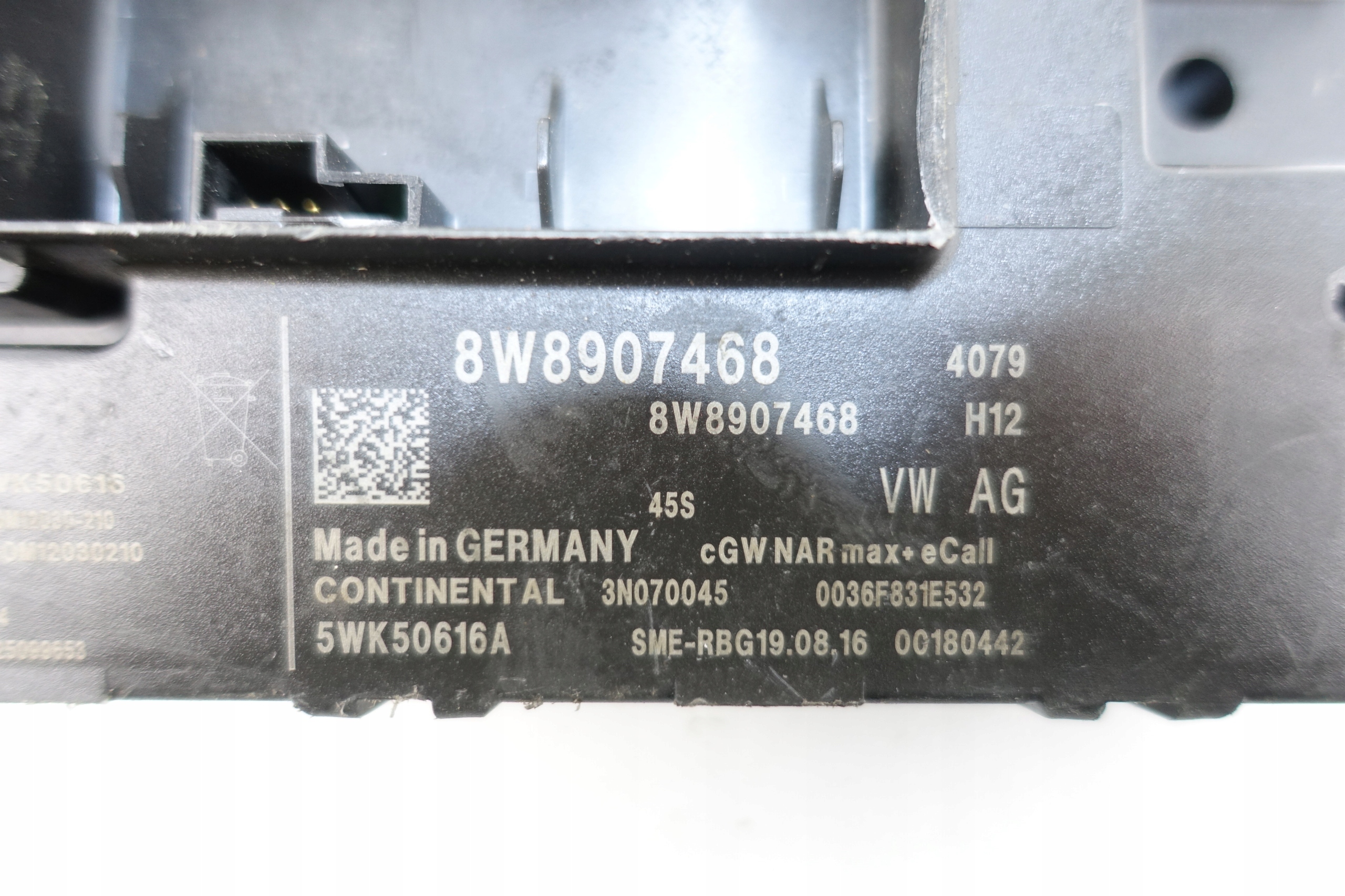 VW AUDI control unit module GATEWAY 8W8907468