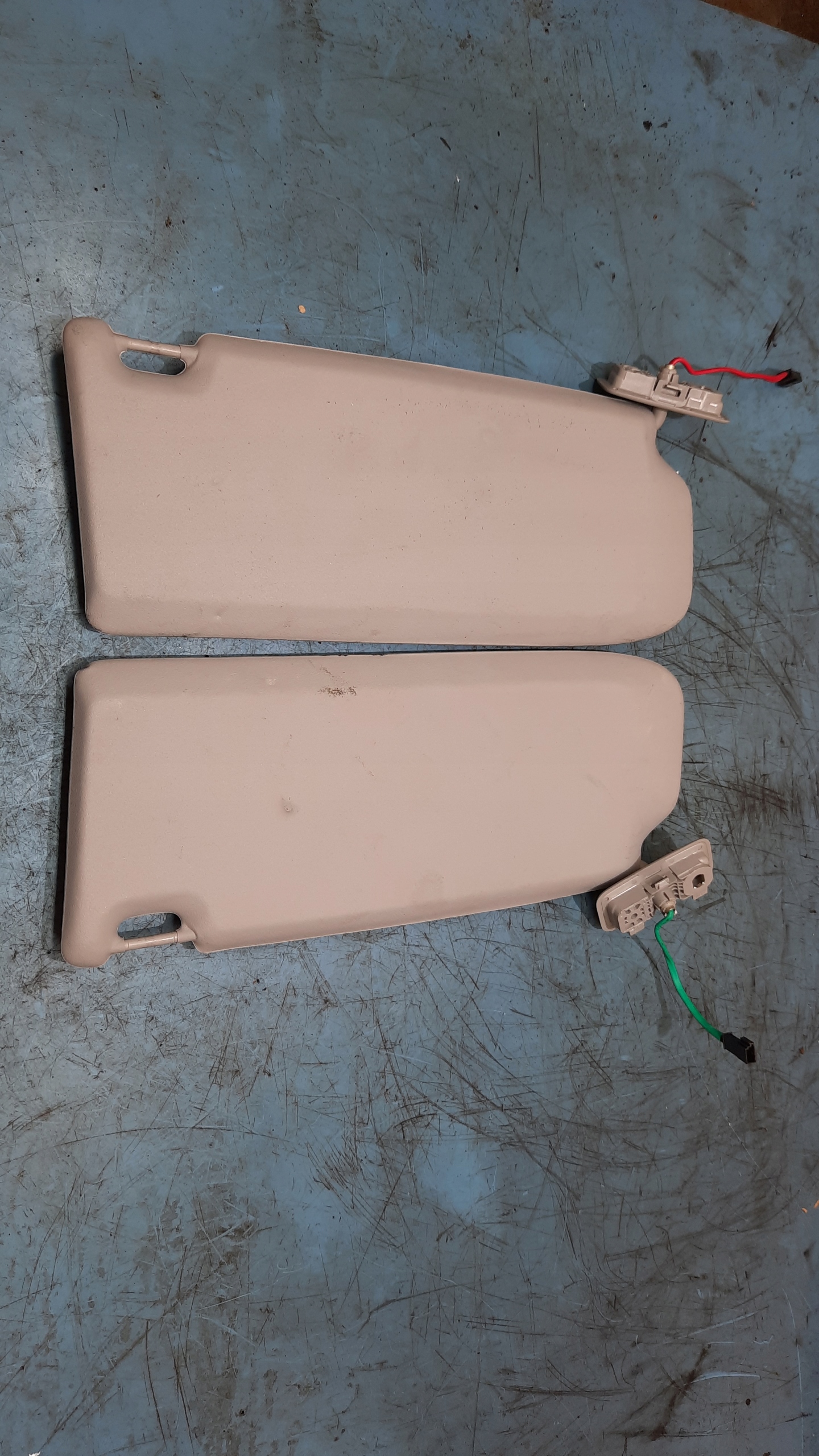 ЗАХИСТИ СОНЦЕЗАХИСНІ VOLVO C30 06-12r