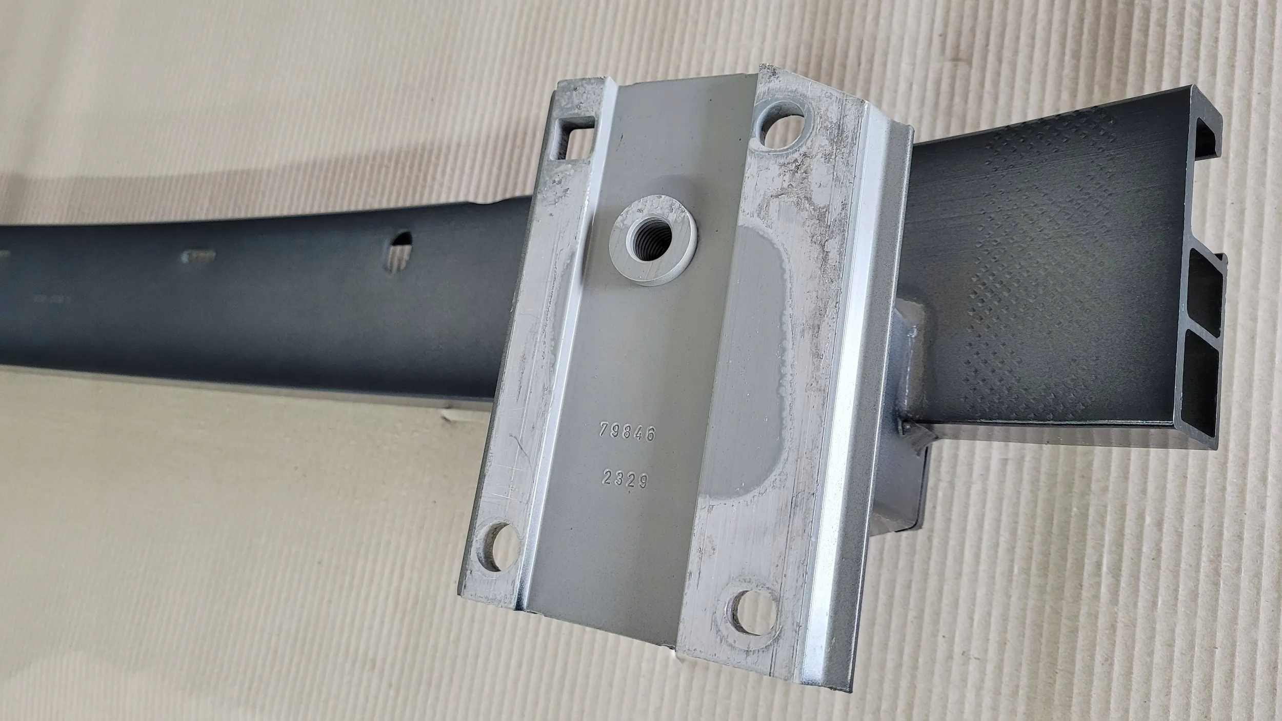 B6aea2484a6c93cef4be2459ffdd