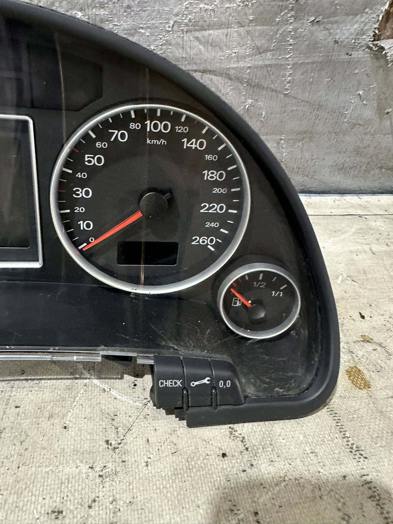 dials AUDI A4 B7 2.0TDI 0263664226