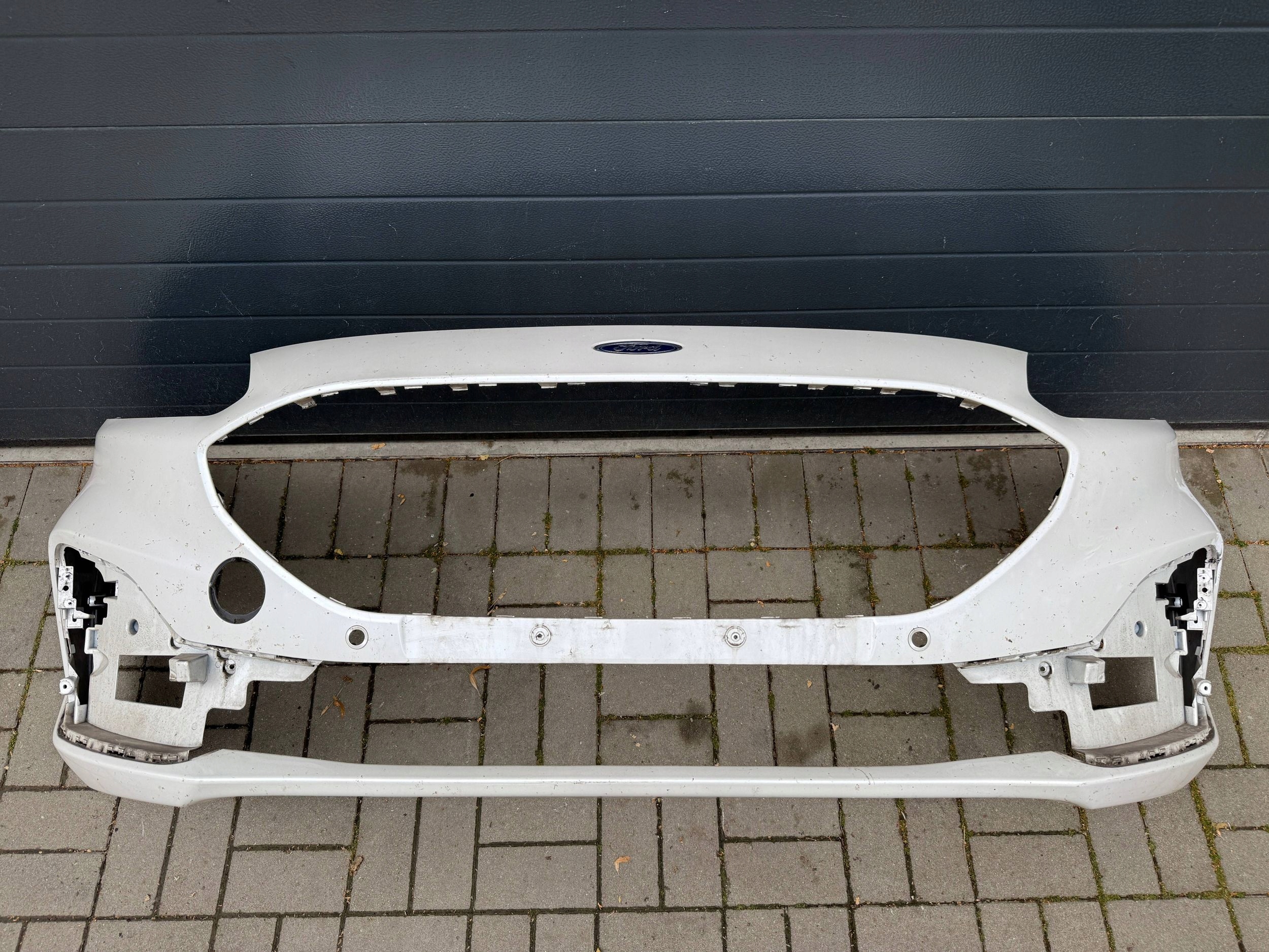 Ford Kuga III Mk3 nárazník předek přední