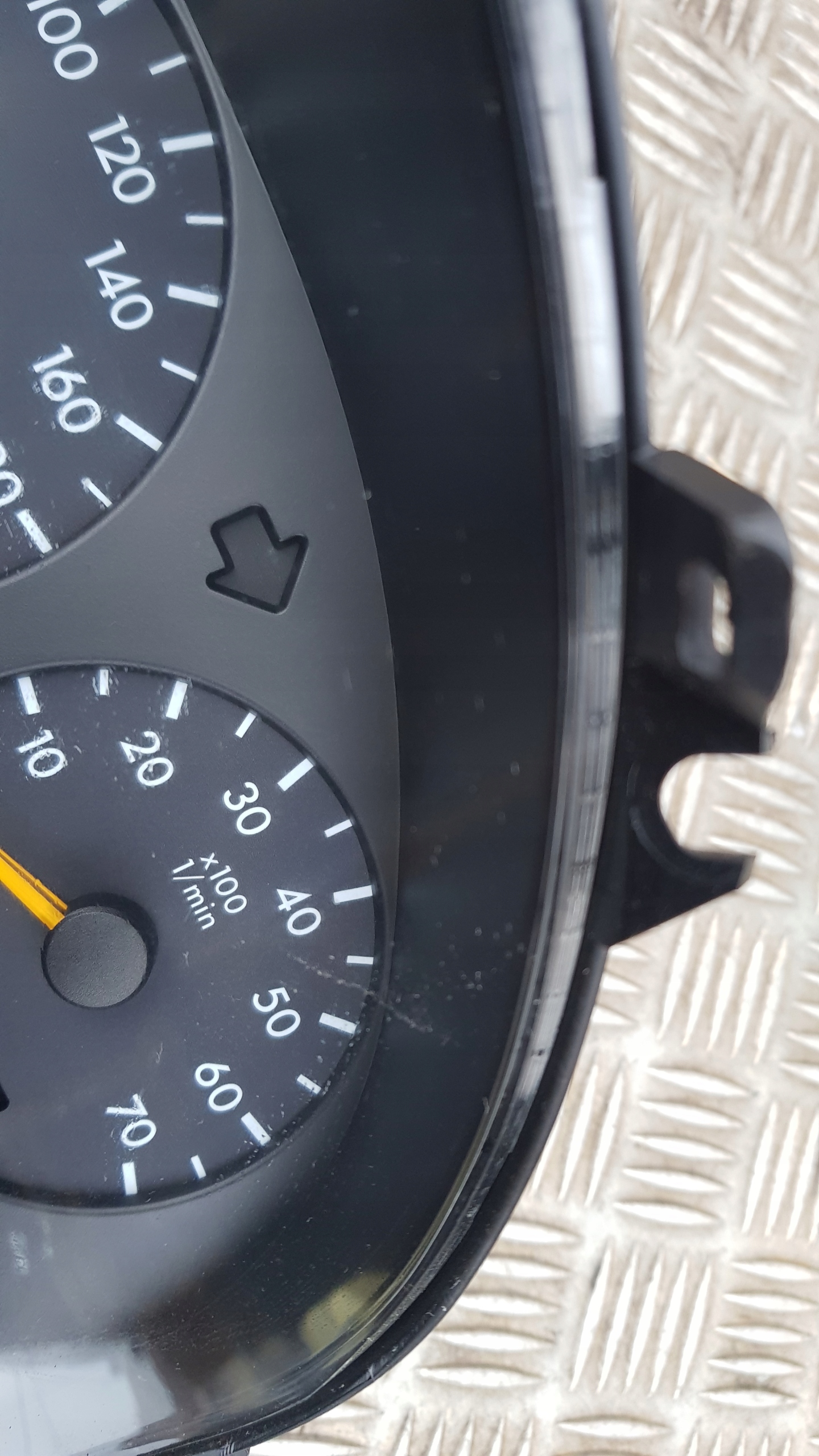 MERCEDES ML W163 dials clock A1635400711 4.3
