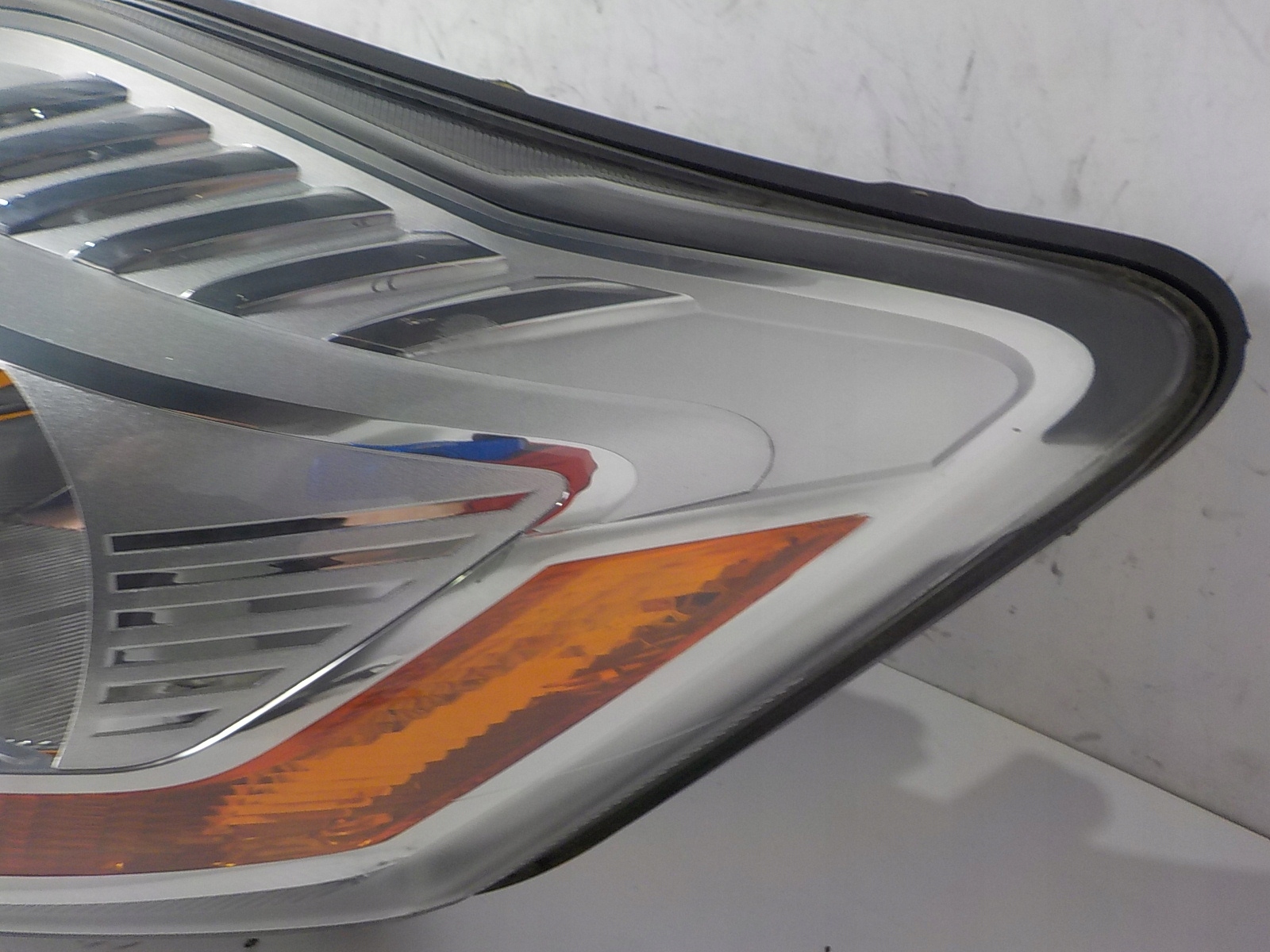FORD KUGA and MK1 XENON light left front front UK