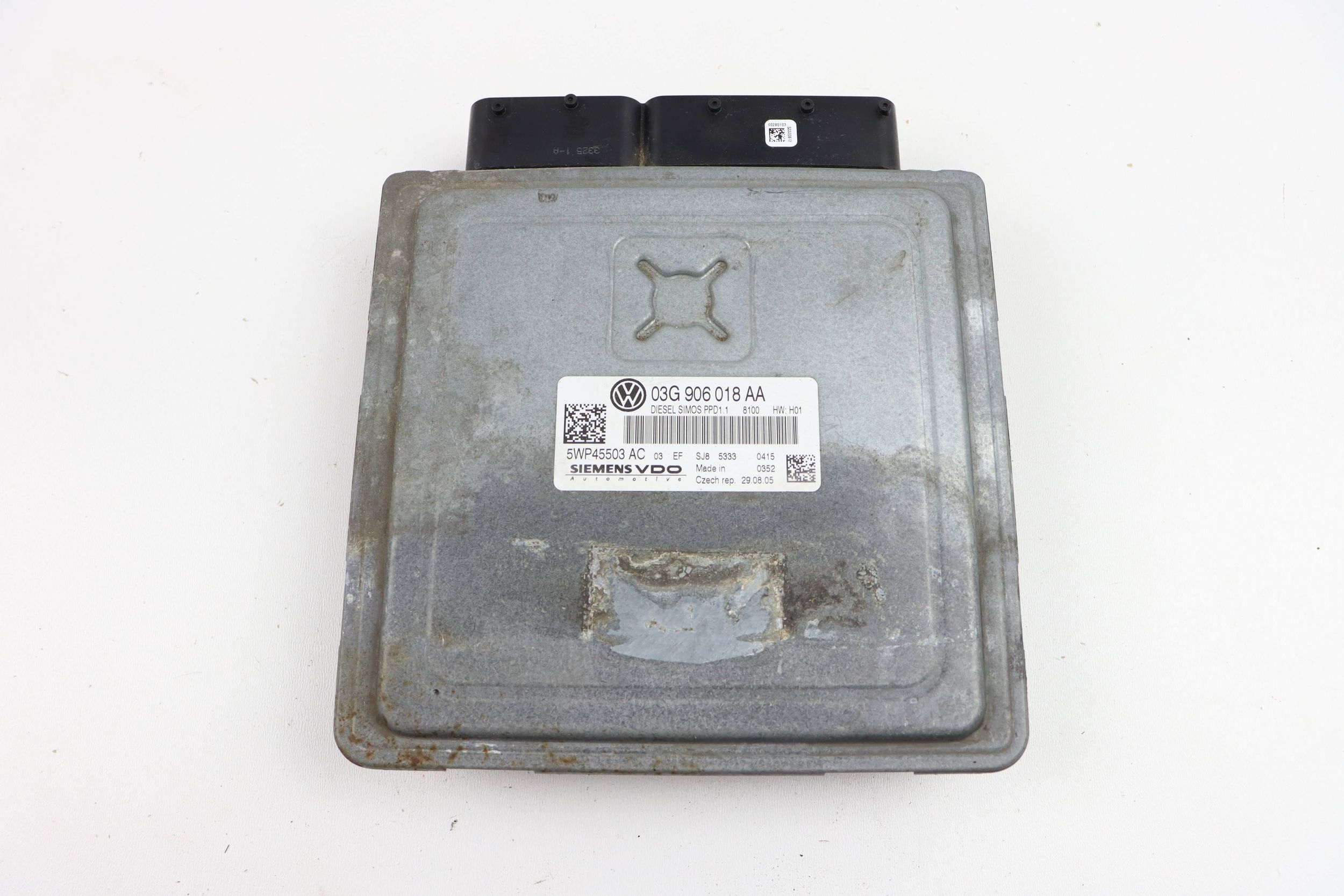 VW PASSAT B6 computer control unit of the engine 2.0 TDI 03G906018AA