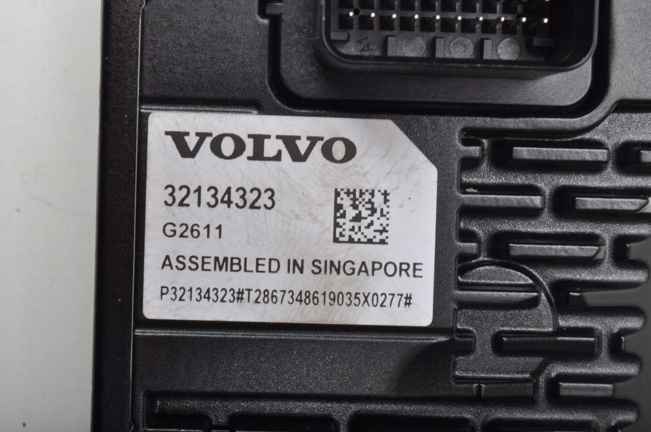 volvo S60 III V60 II P32134323