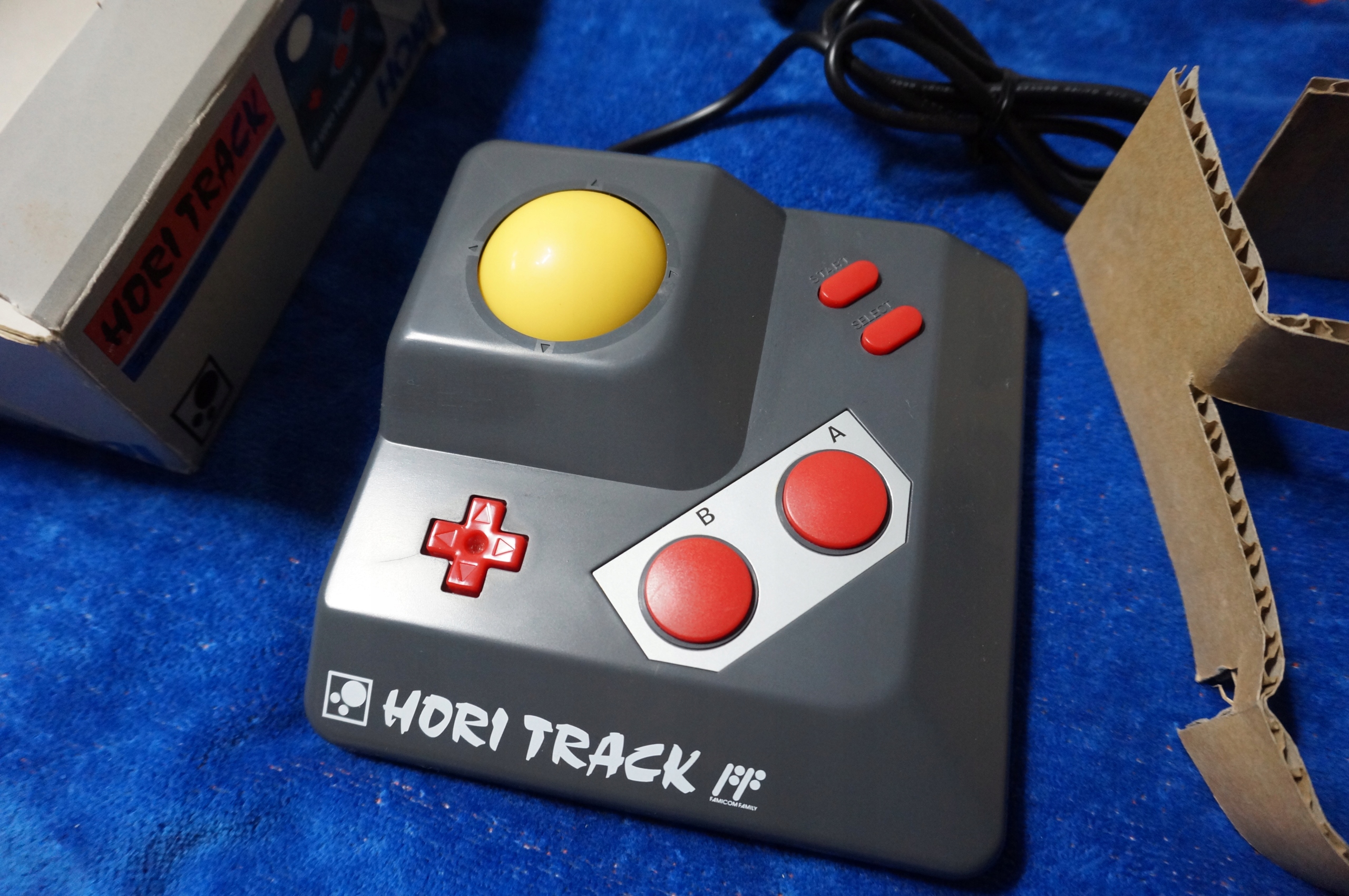 HORI TRACK TRK-7 Ball Nintnedo FAMICOM Family Computer Rzadkość