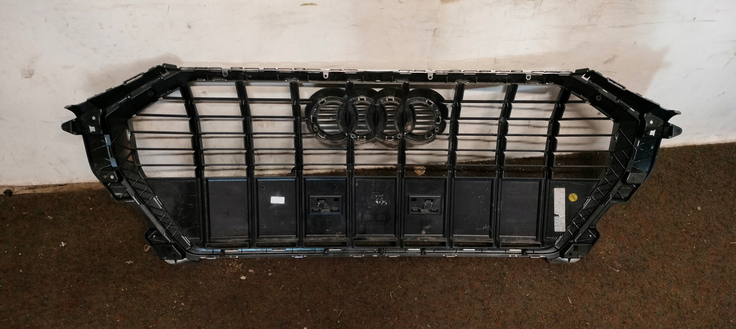 Audi Q3 Kühlergrill FRONTGRILL Kühlergitter - Thumbnail 6