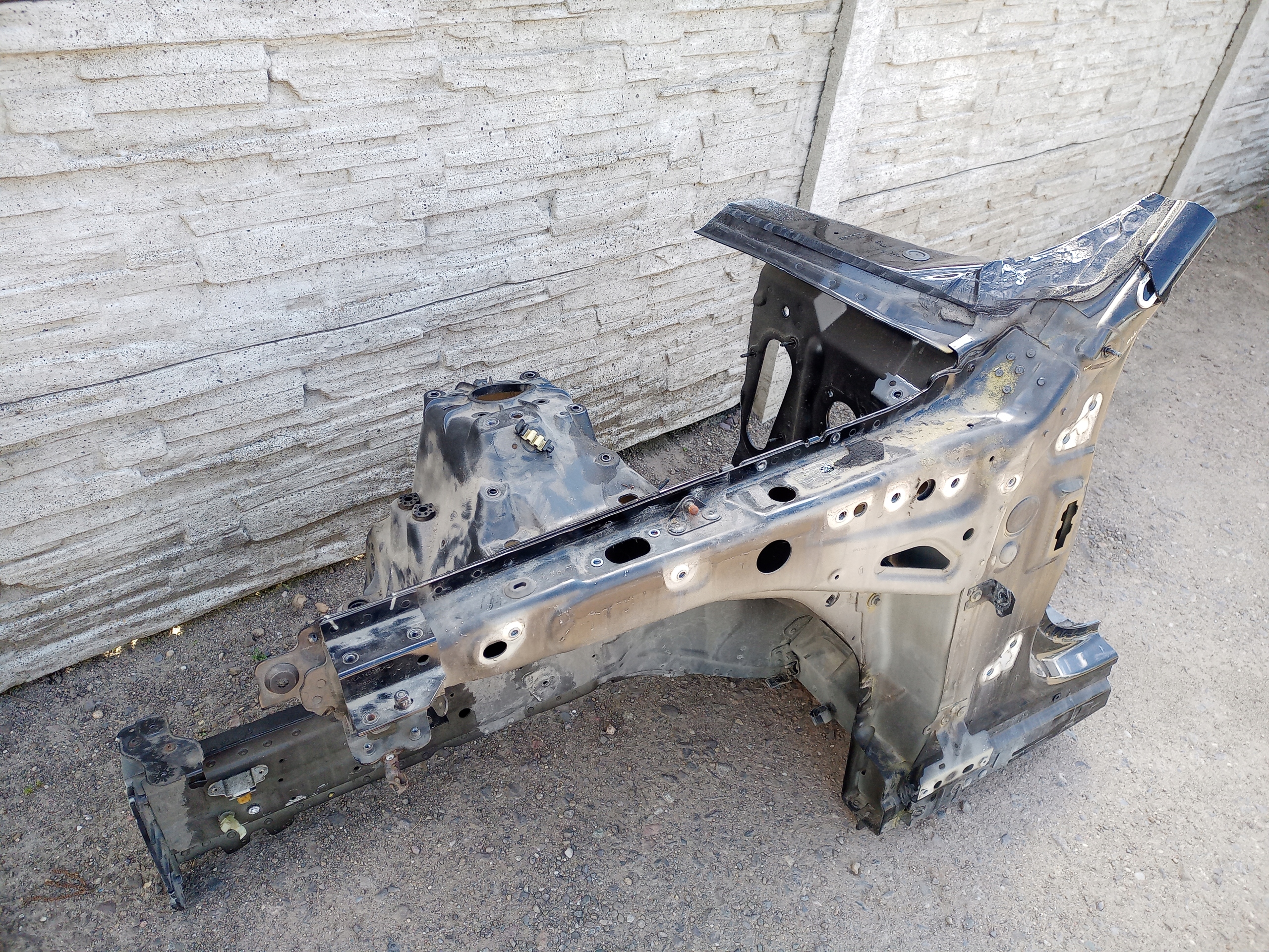 LEWA PRZEDNIA ĆWIARTKA RANGE ROVER VOGUE L405