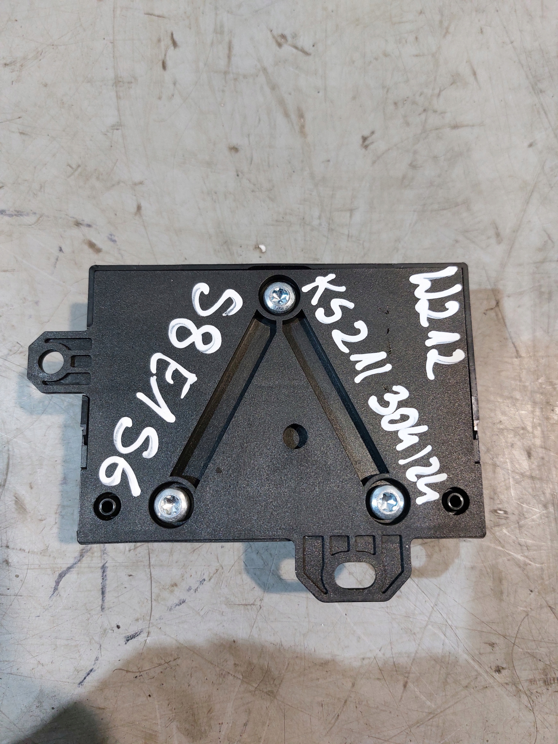 module pompe carburant MERCEDES W212 2.2CDI
