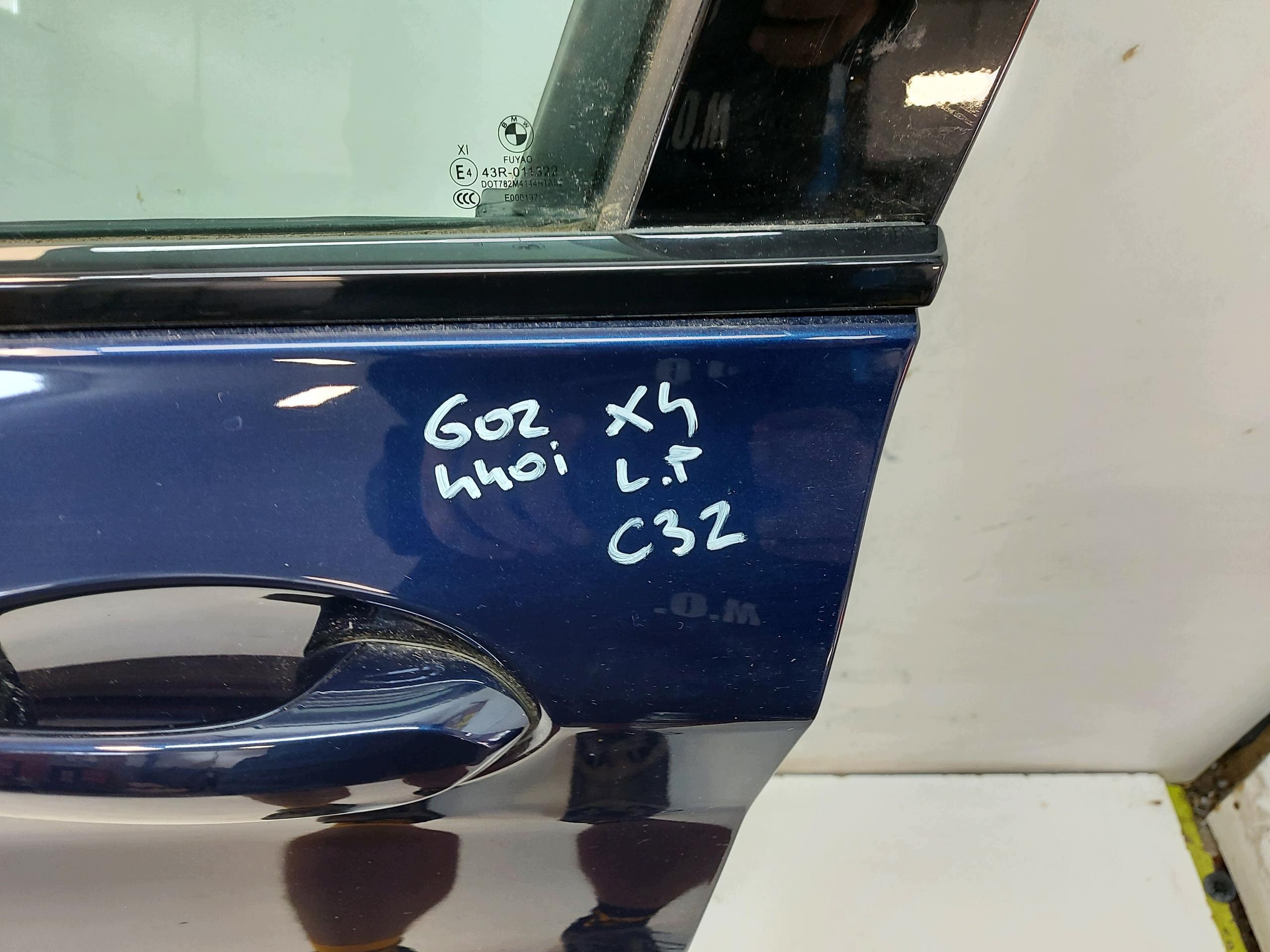 BMW G02 X4 M40i 2023r door left front front granatowe c3z oryg