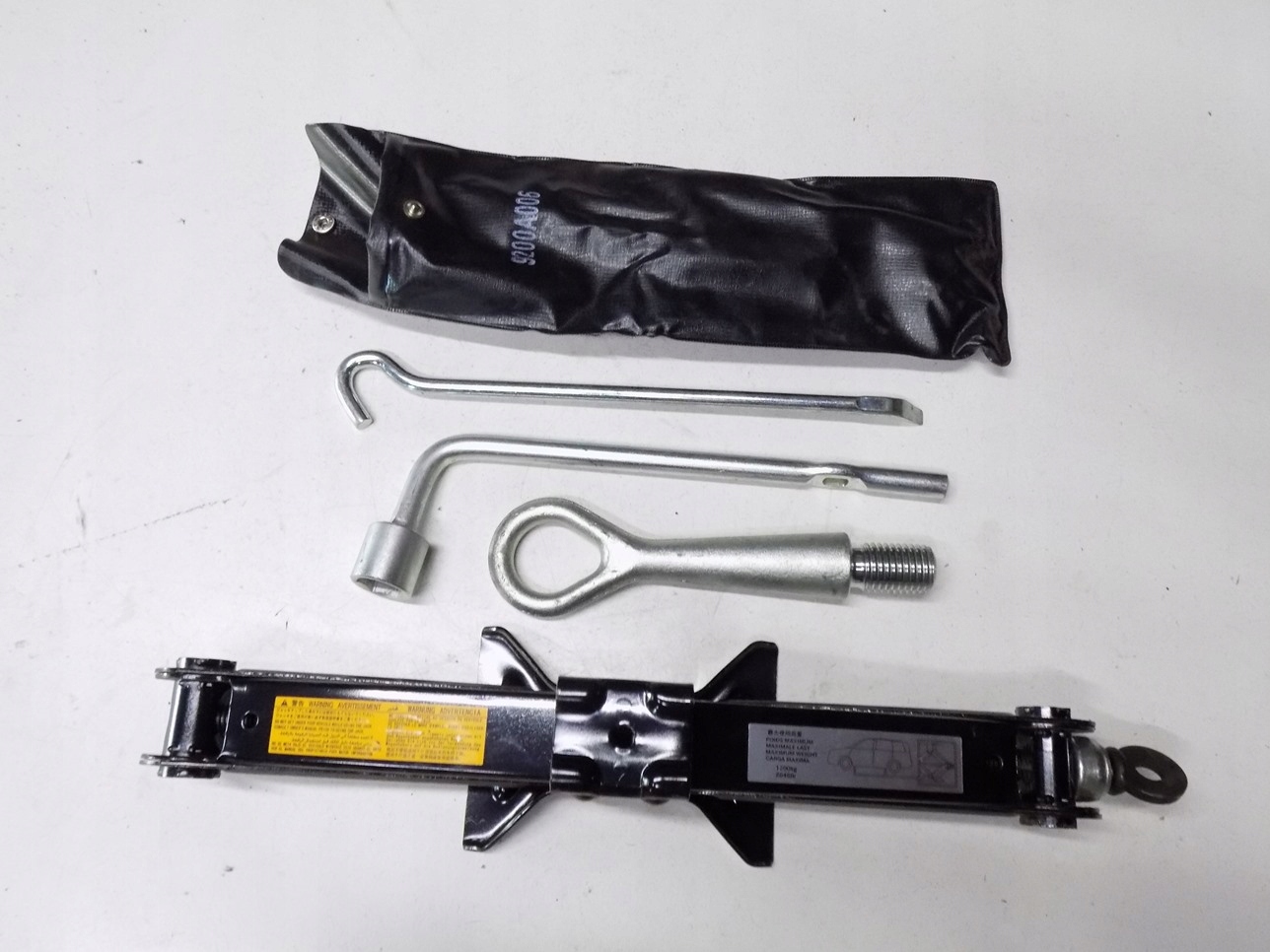 PEUGEOT 4007 ремкомплект ключ вухо домкрат