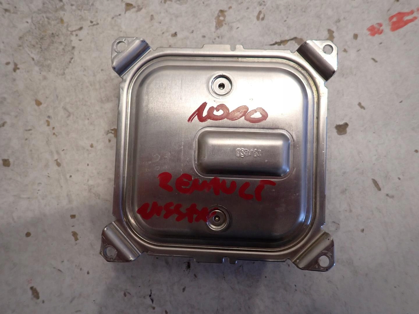 control unit module lights NISSAN RENAULT 260556623