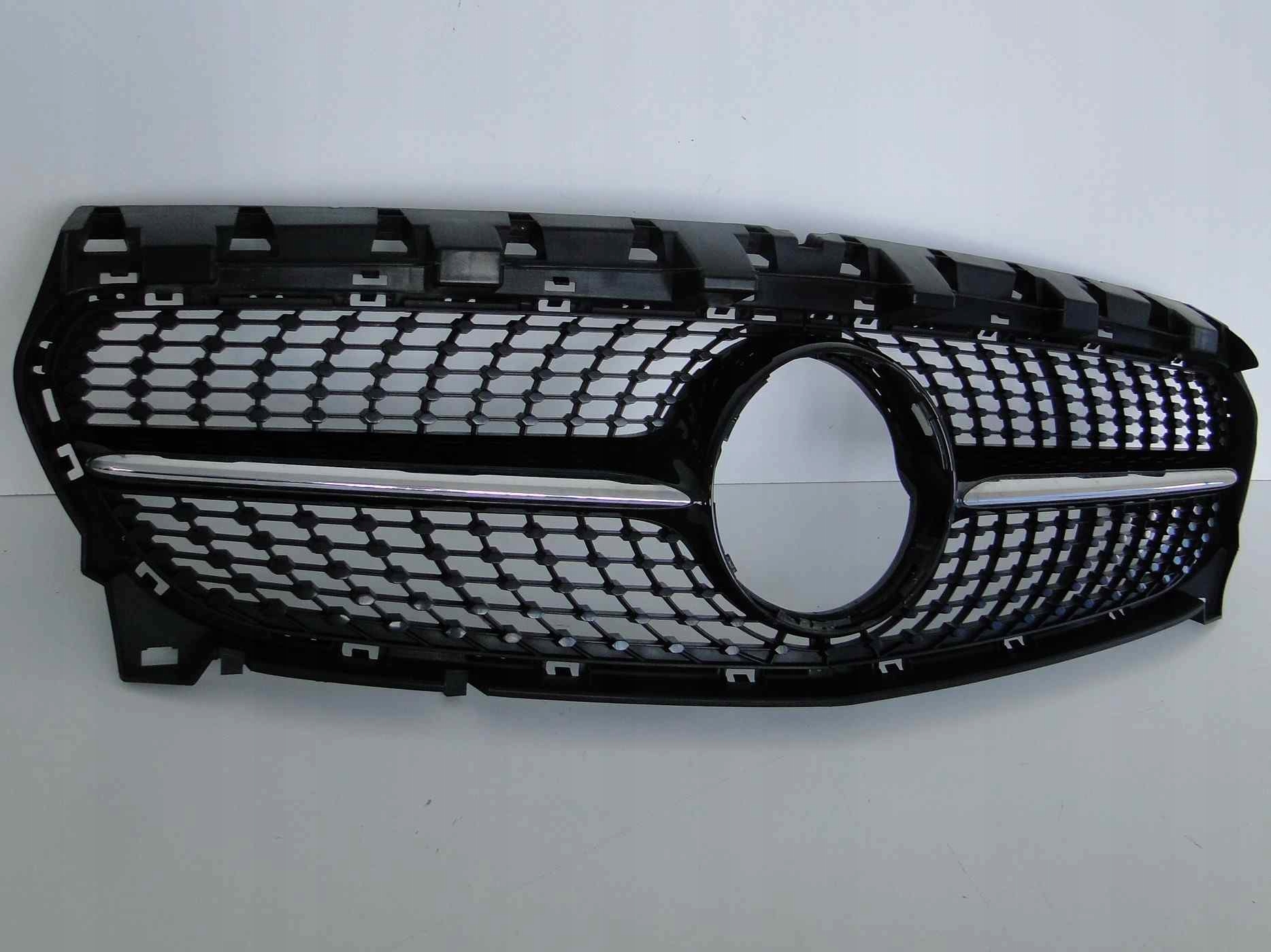 MERCEDES CLA 117 LIFT GRILL ATRAPA CZARNY DIAMENT Typ samochodu Samochody osobowe