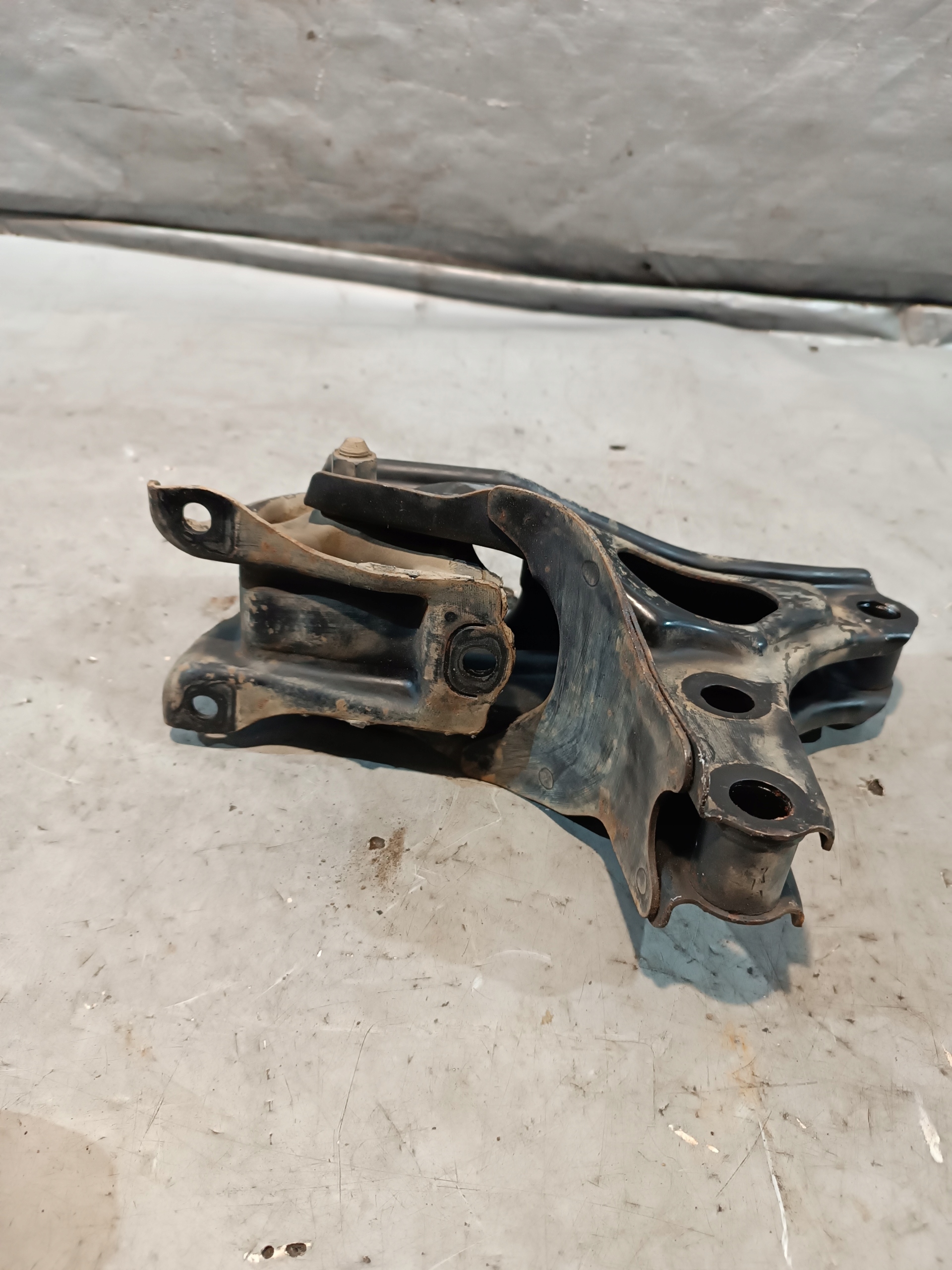 engine mount HONDA CIVIC V 1.5 B 1997r