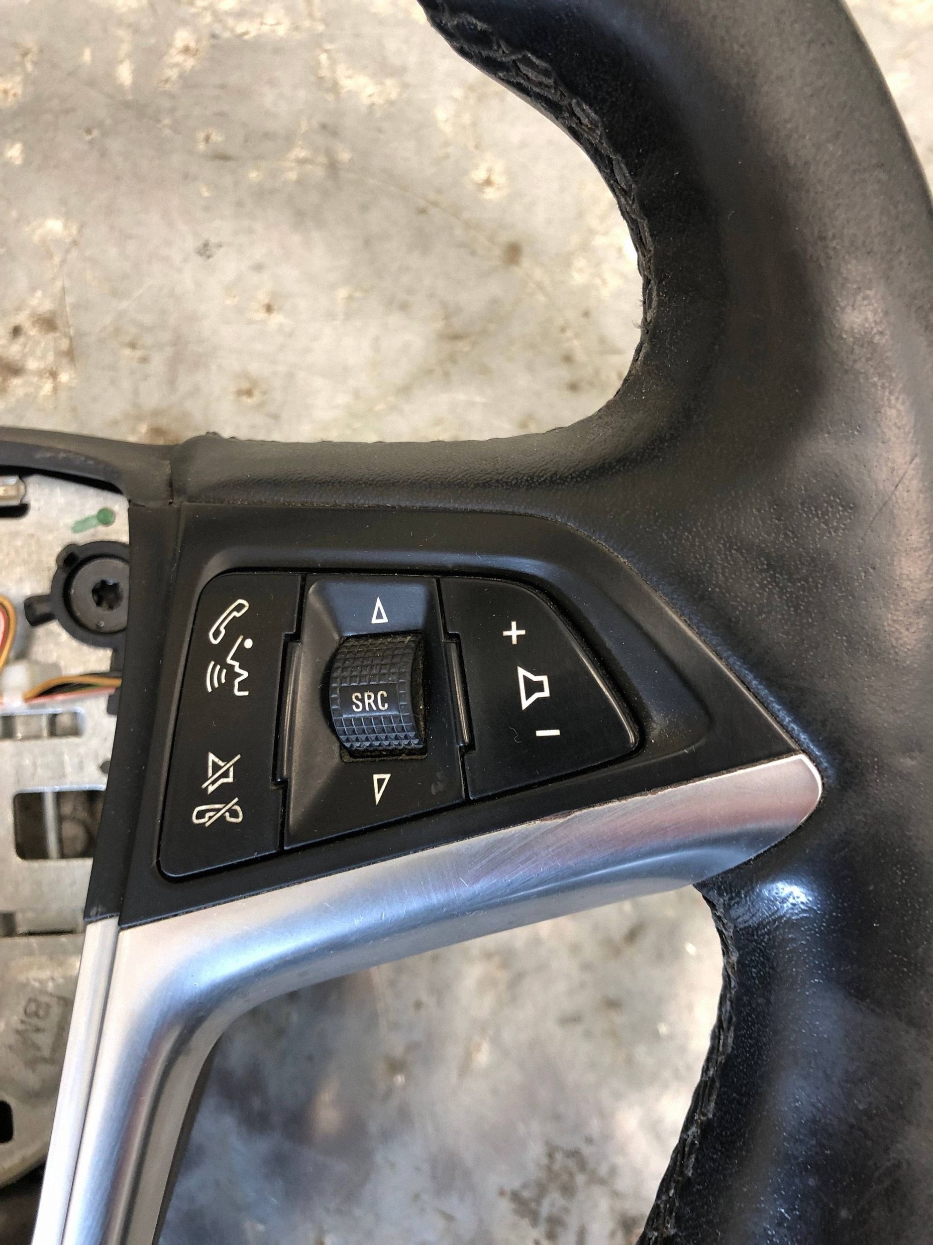 lenkrad Leder MULTIFUNKCJA OPEL ASTRA J 13387036