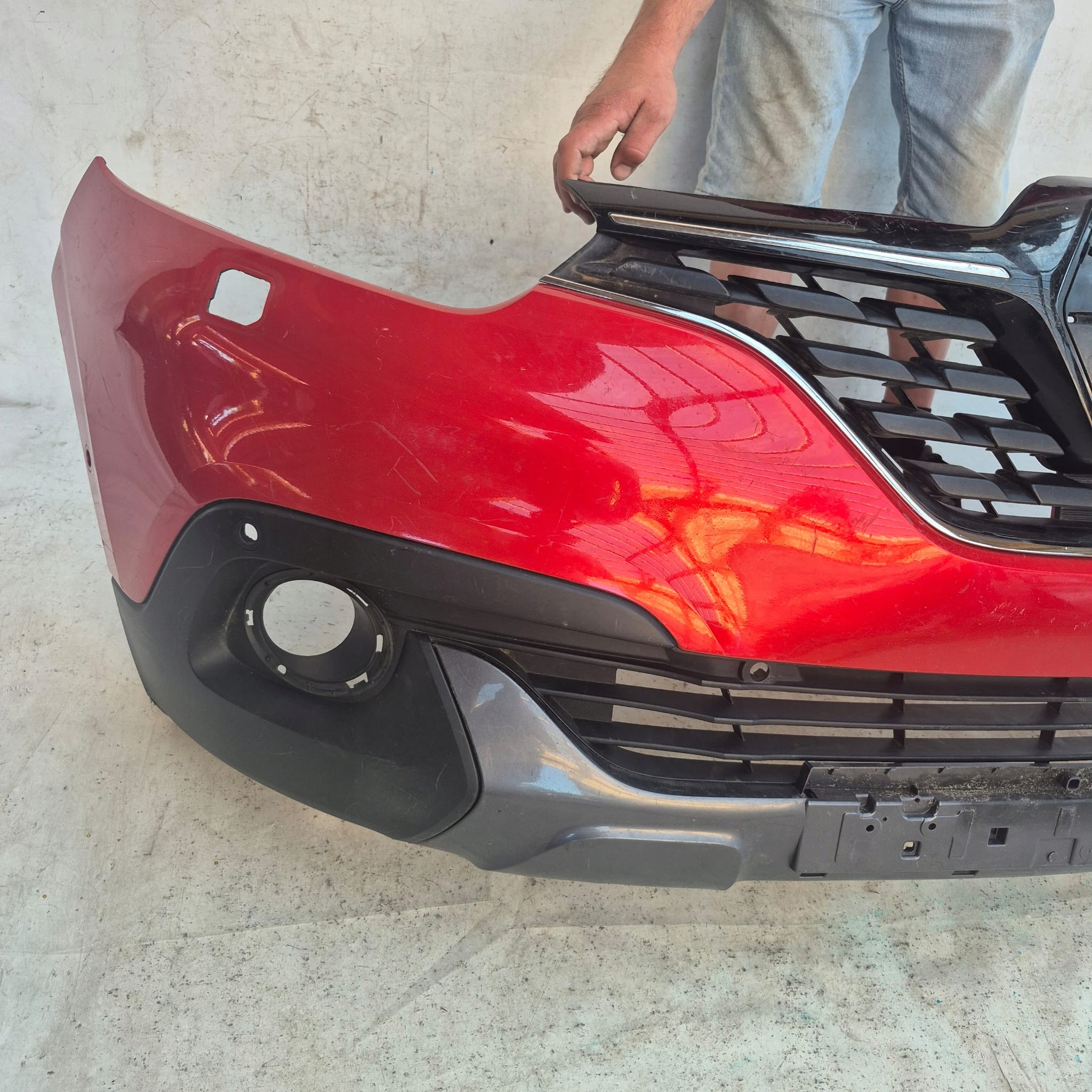 RENAULT KADJAR 15-18 bumper front front PDC SPR