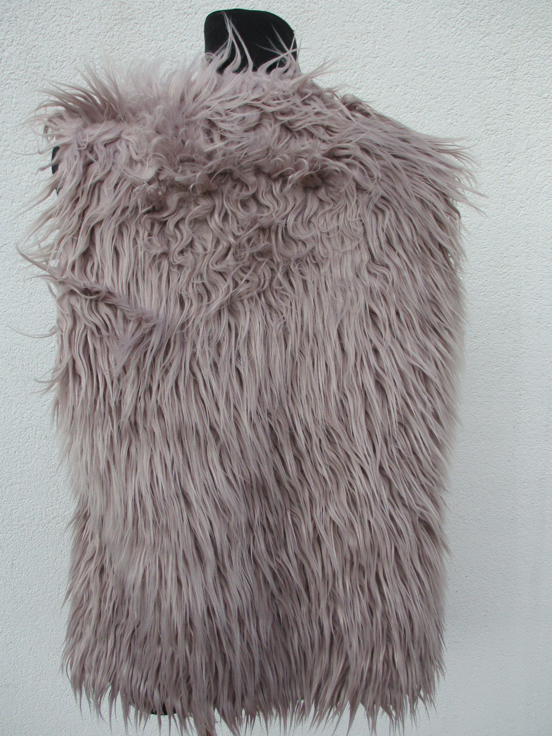 L FASHION BOX KAMIZELKA FUTRZAK PLUSZAK NARZUTKA Rozmiar L