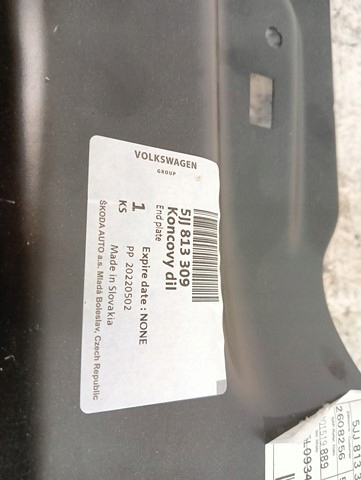 NOWY PAS TYŁ TYLNY SKODA RAPID 5JJ SPACEBACK 2012- Producent części Skoda OE