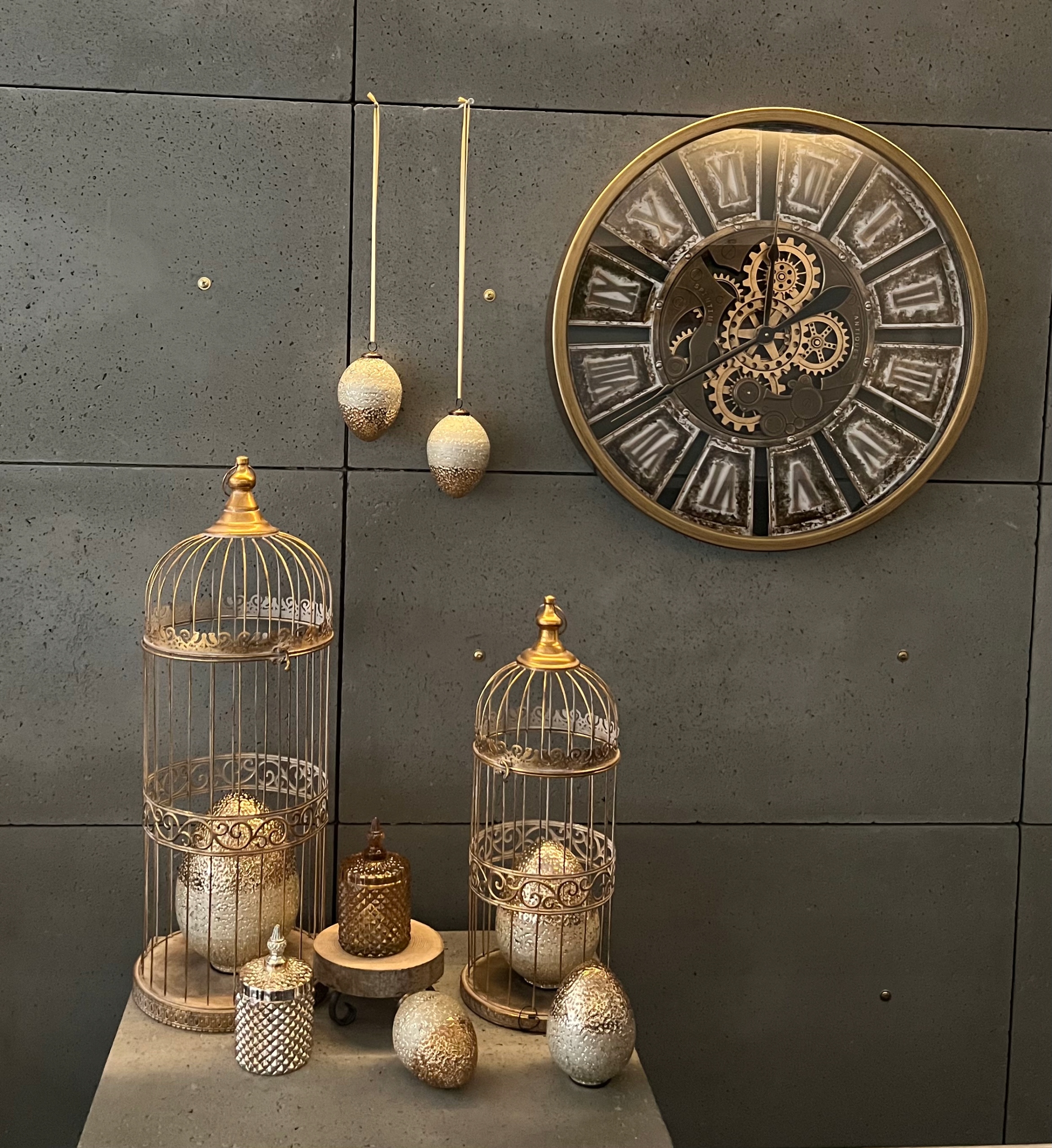 JAJO WIELKANOCNE SZKLANA ZŁOTA OZODBA FIGURKA WIELKANOCNA 25 CM Materiał dominujący inny