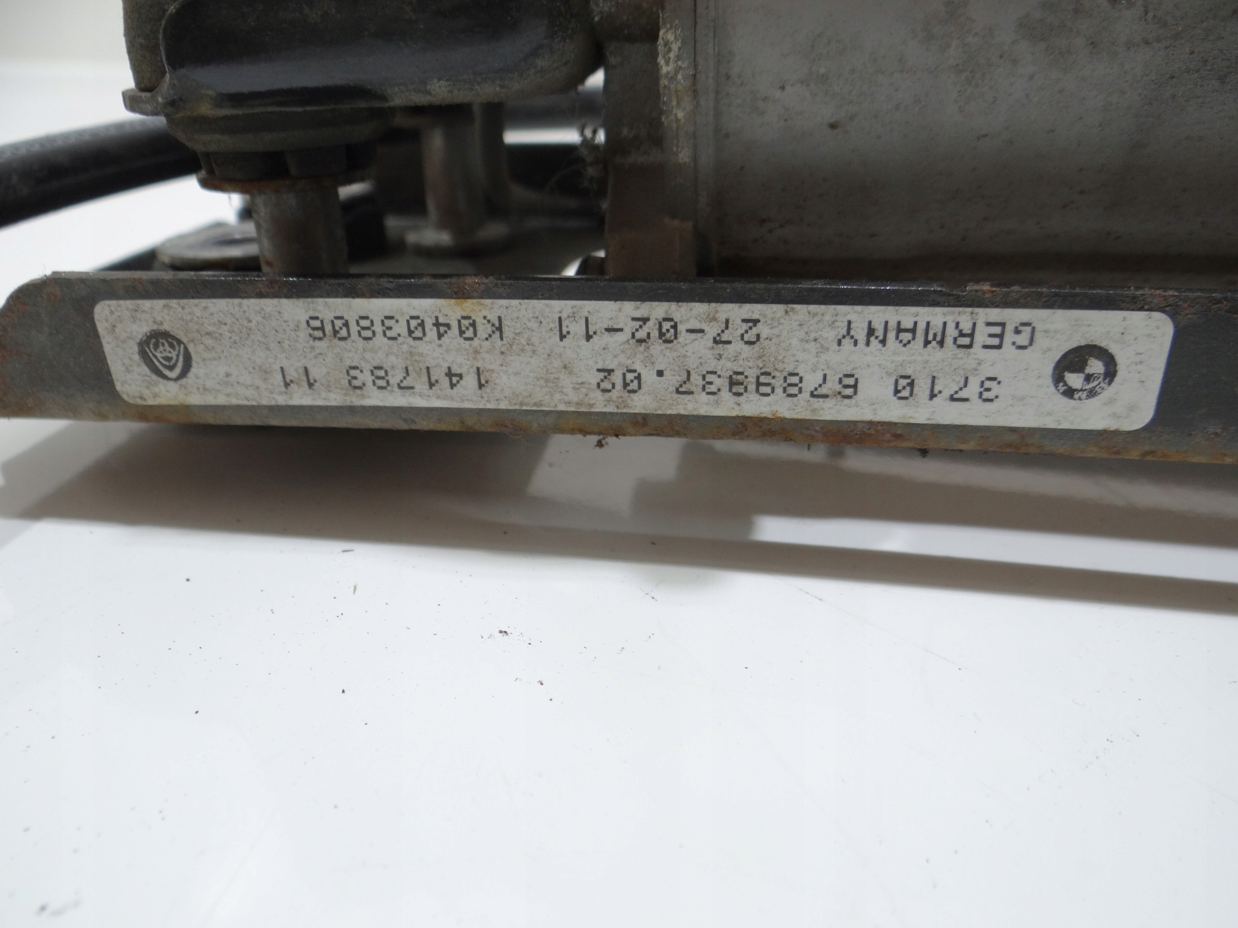 compressor; springing BMW E61 LCI 6789937 (4614614)