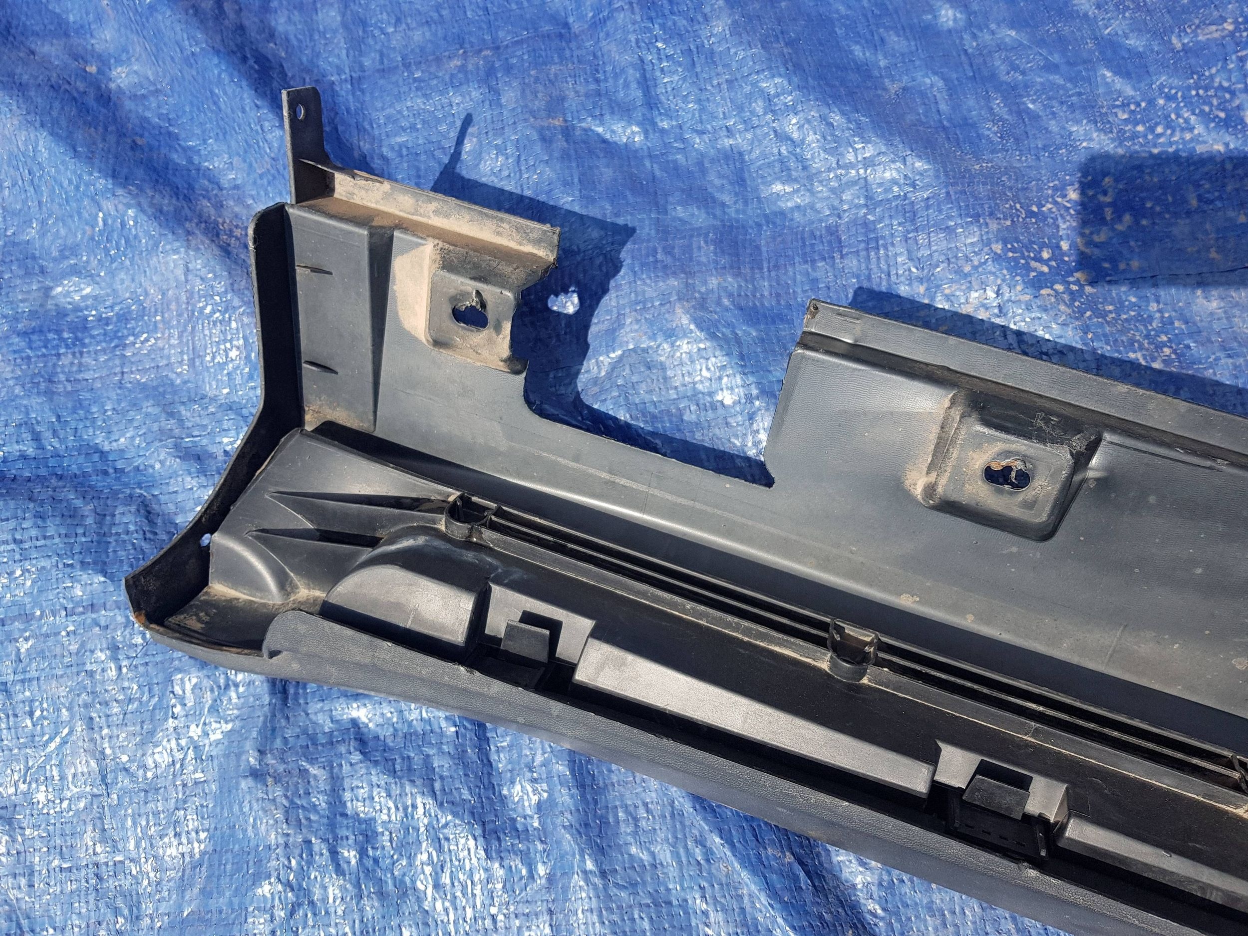moulding threshold right side threshold Mercedes ML W164 1646900840