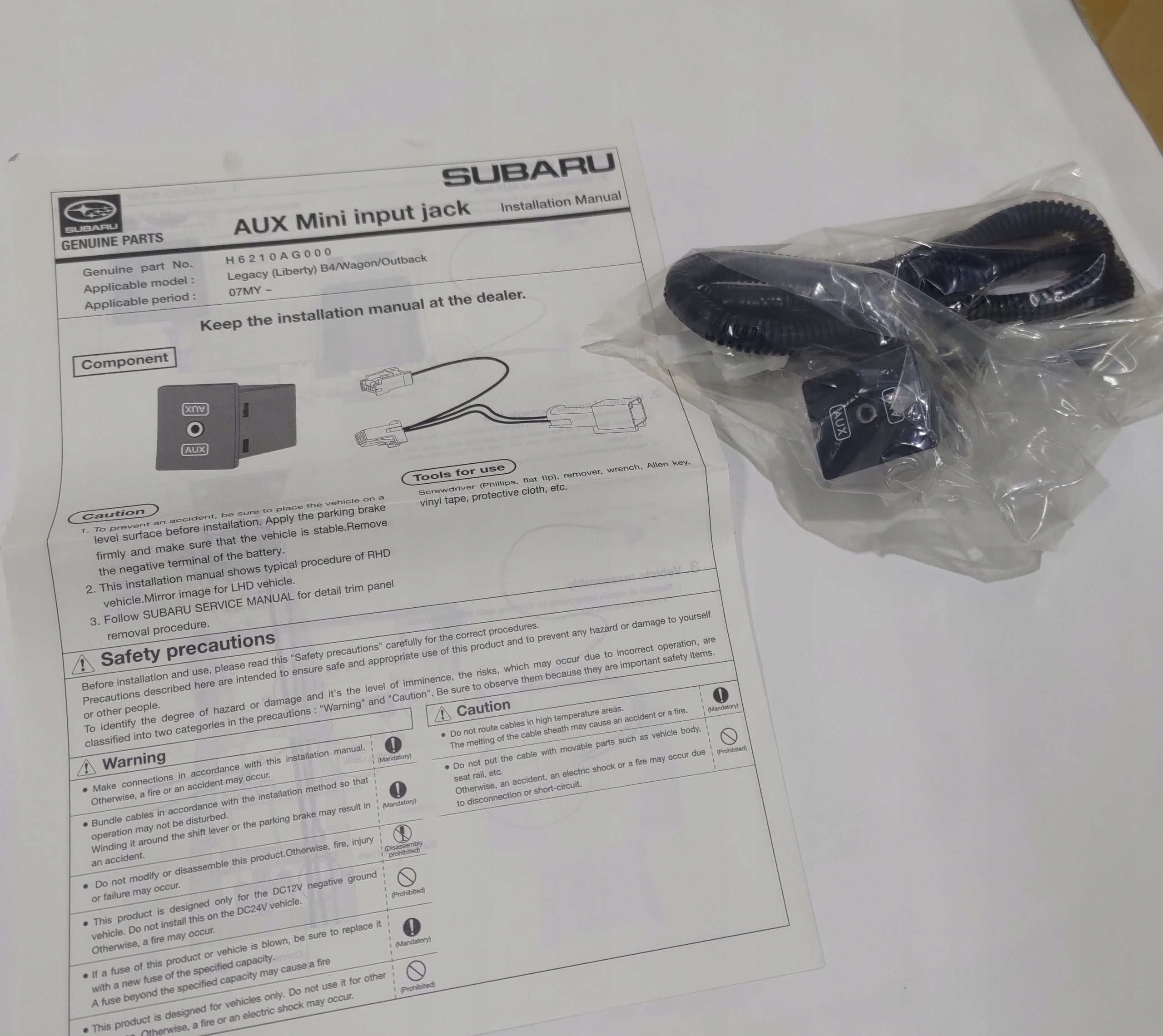 SUBARU LEGACY IV OUTBACK GNIAZO AUX MINI JACK