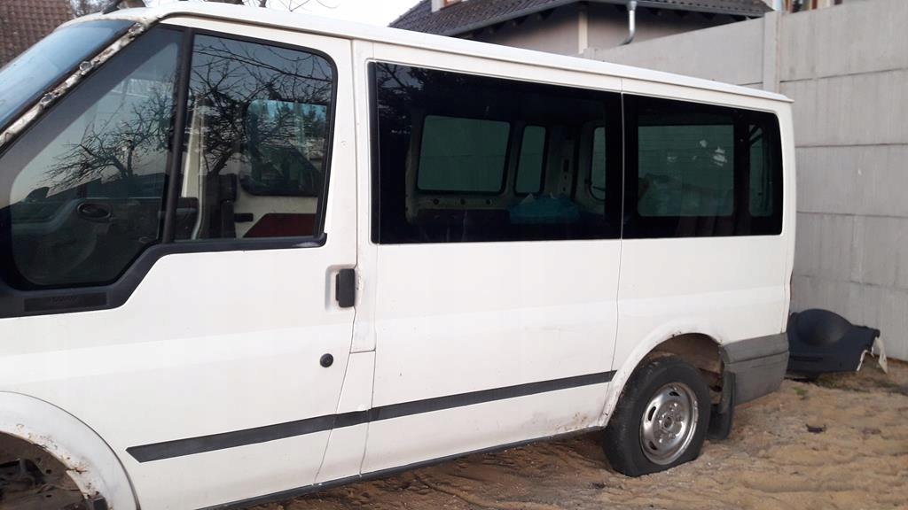 AS3, - TRANSIT V MK6 00-06 заднє скло ліве заднє AS3 03R.