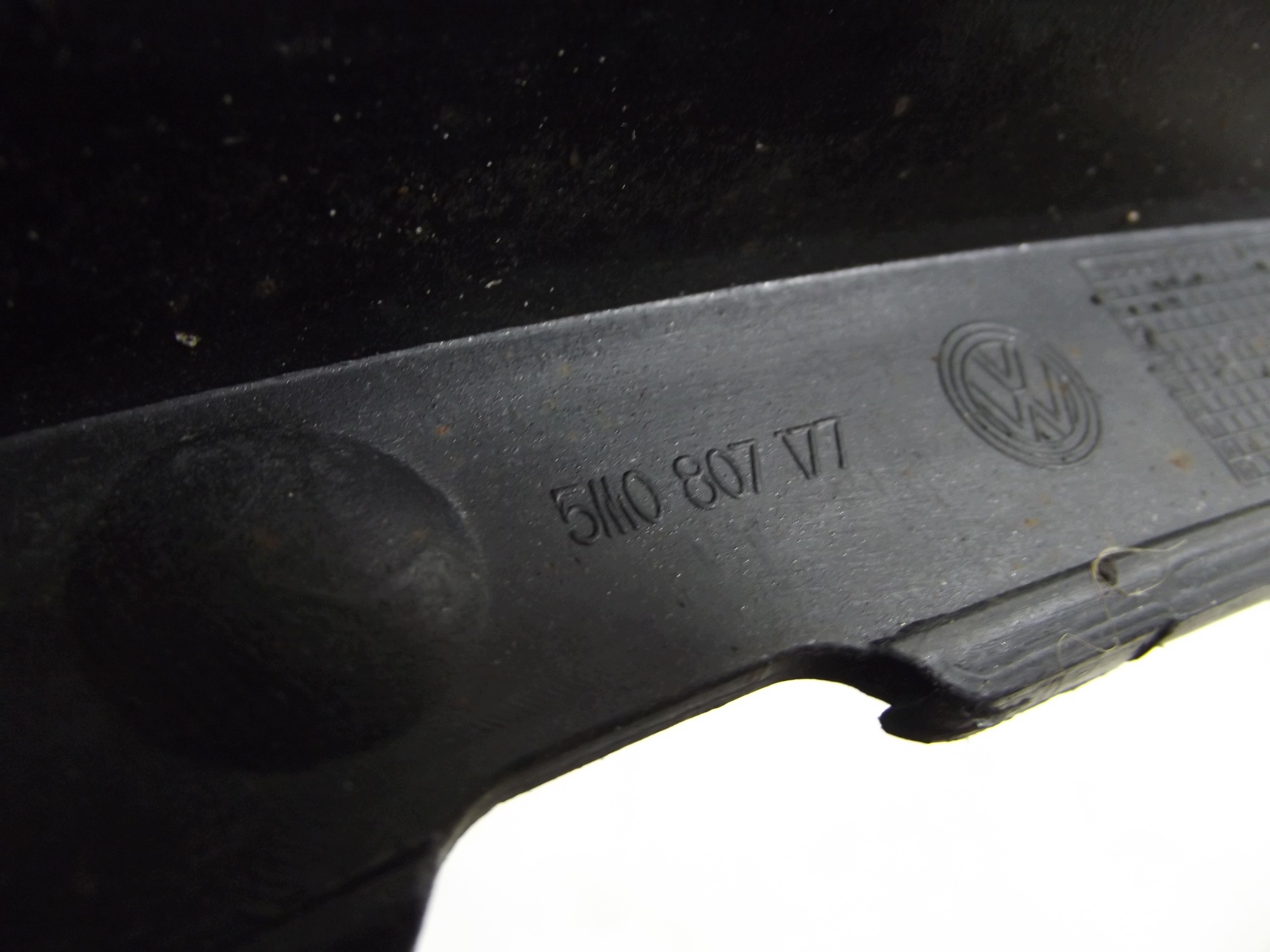 VW Golf plus support holder of a bumper left front 5M0807177