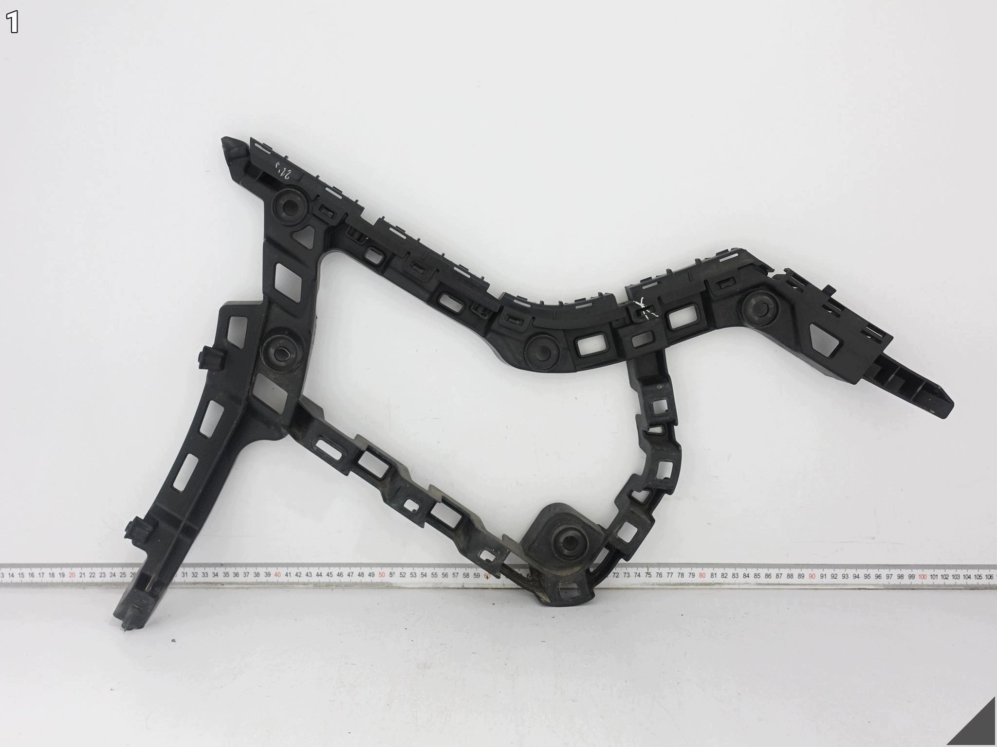 VW GOLF VII 7 5G9 KOMBI VARIANT 12-20 support holder W bumper right rear part