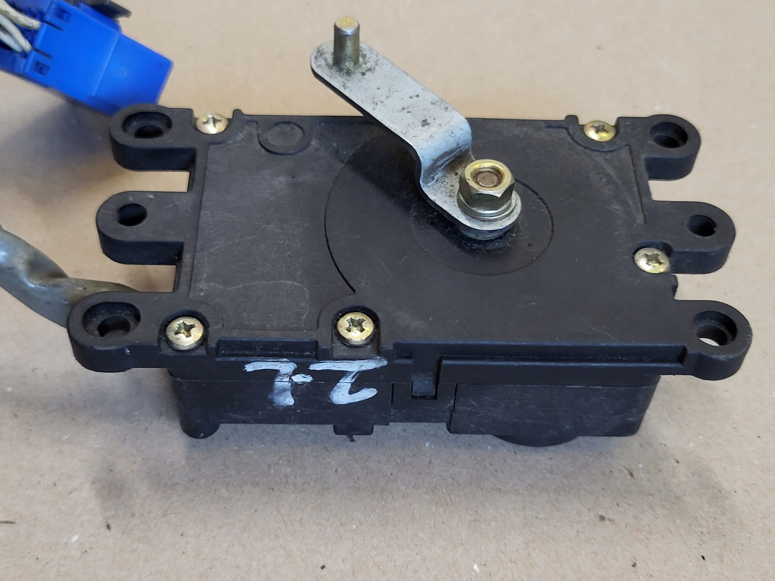aircon recirculation flap motor MAZDA 626 GA700GA5R OE EU