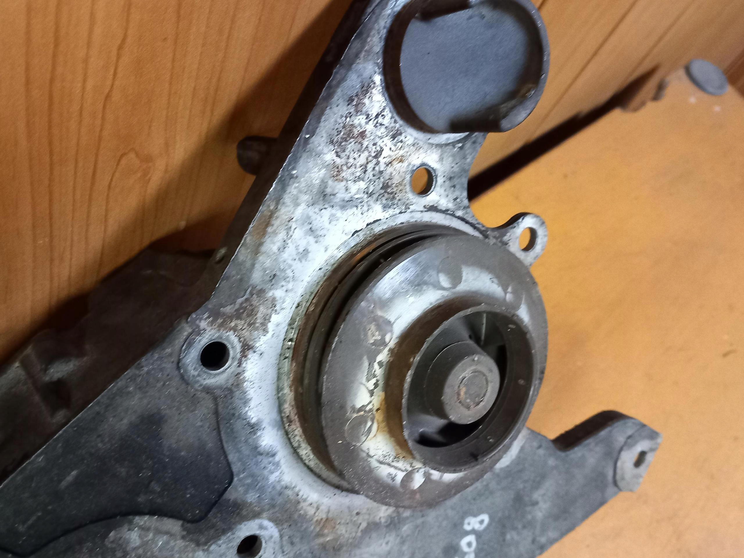water pump IVECO DAILY IV 2.3 HPI 500376360 06-12