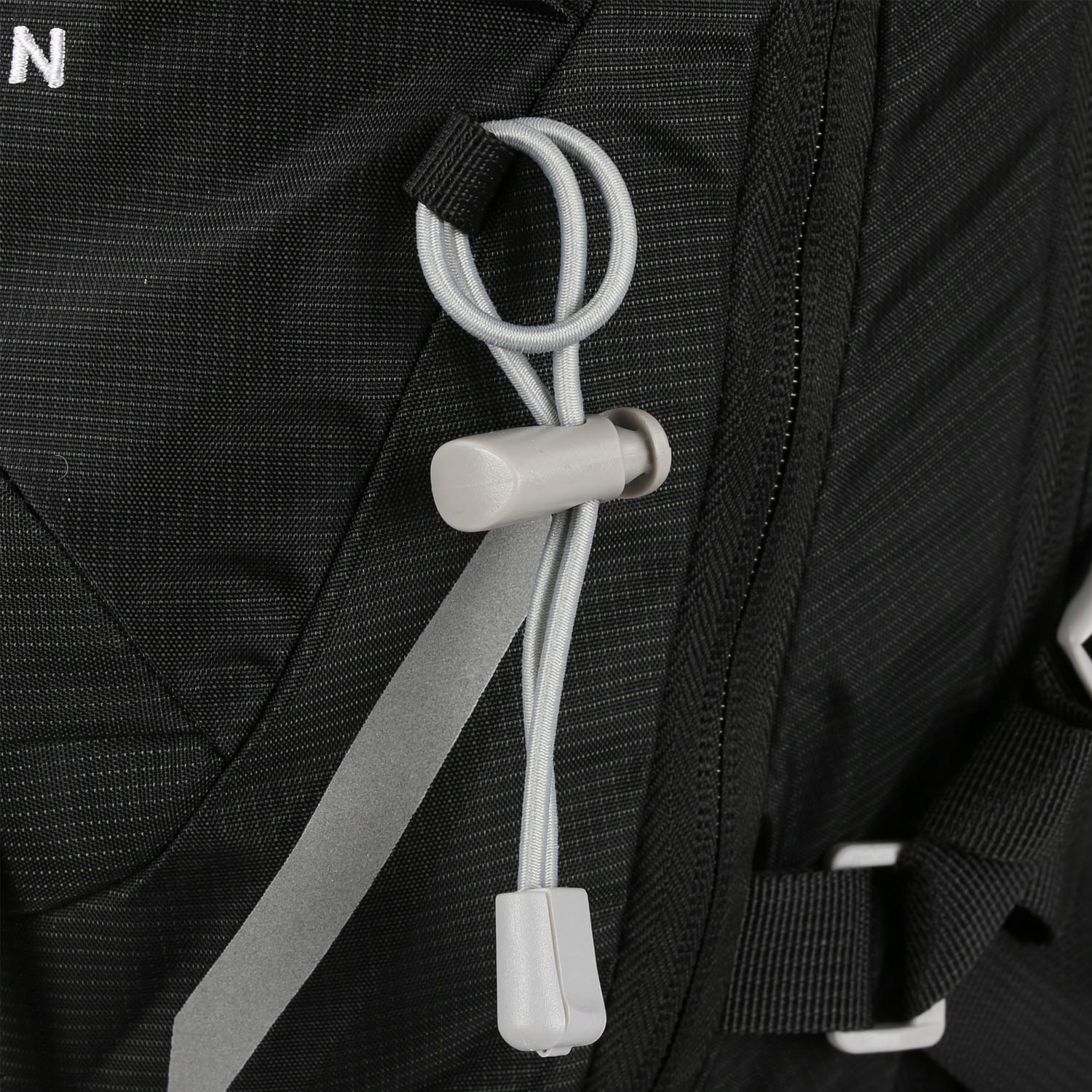 MARKOWY PLECAK BERGSON LOTE 20L ODDYCHAJĄCY Nazwa koloru producenta navy