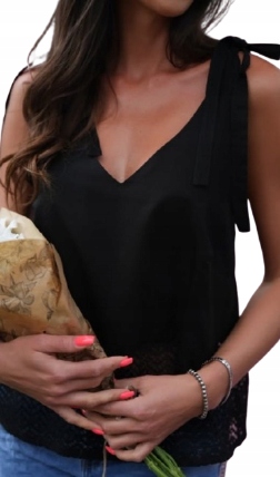 By O La La! Ažurová Halenka S Vázanými Ramínky Černá S 36