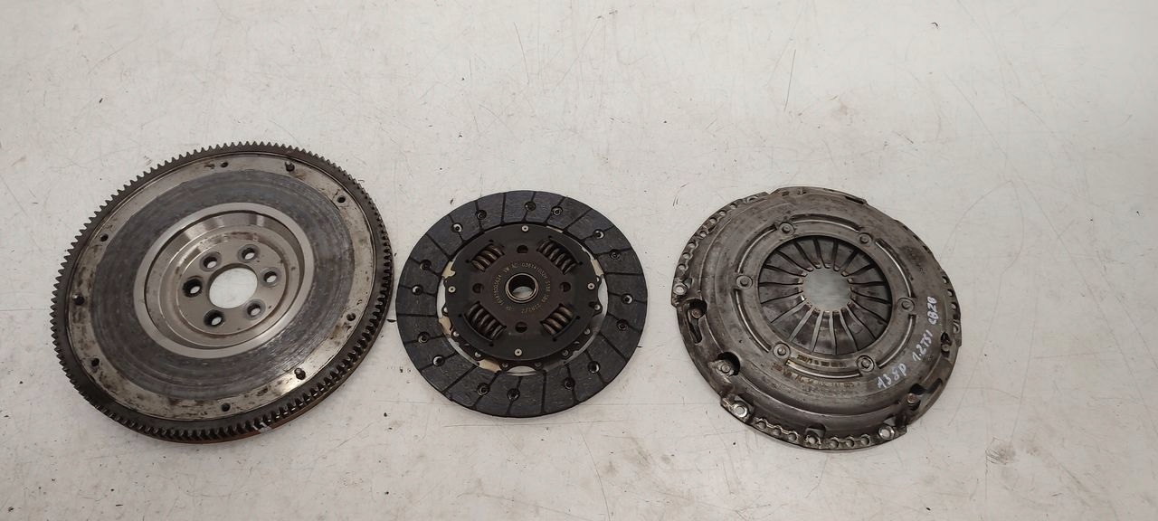 Embrayage komplet Audi A3 8P 1,2 TSI