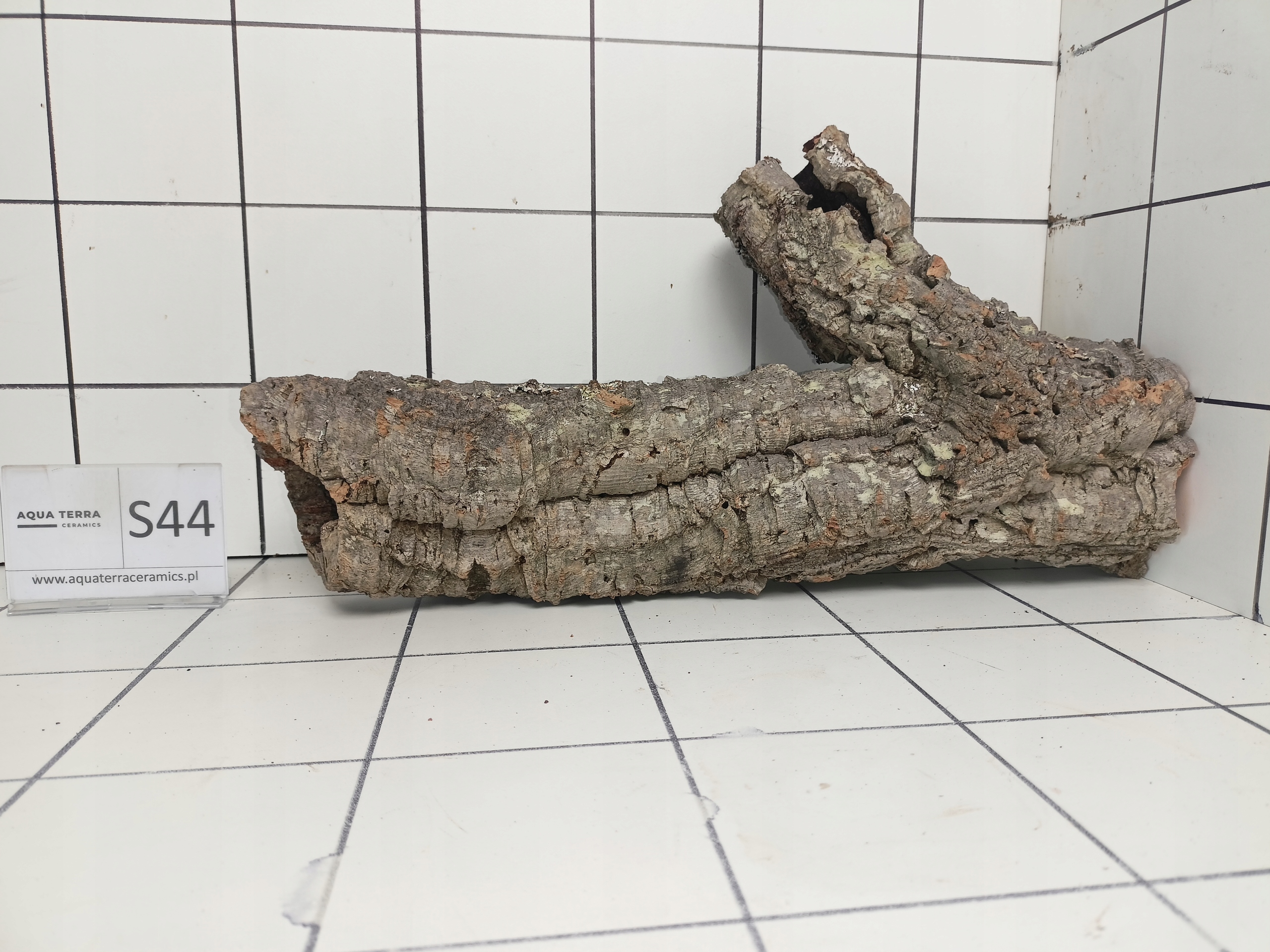 Tuba korkowa dąb korkowy kryjówka do terrarium S44 (to co na zdęciu)