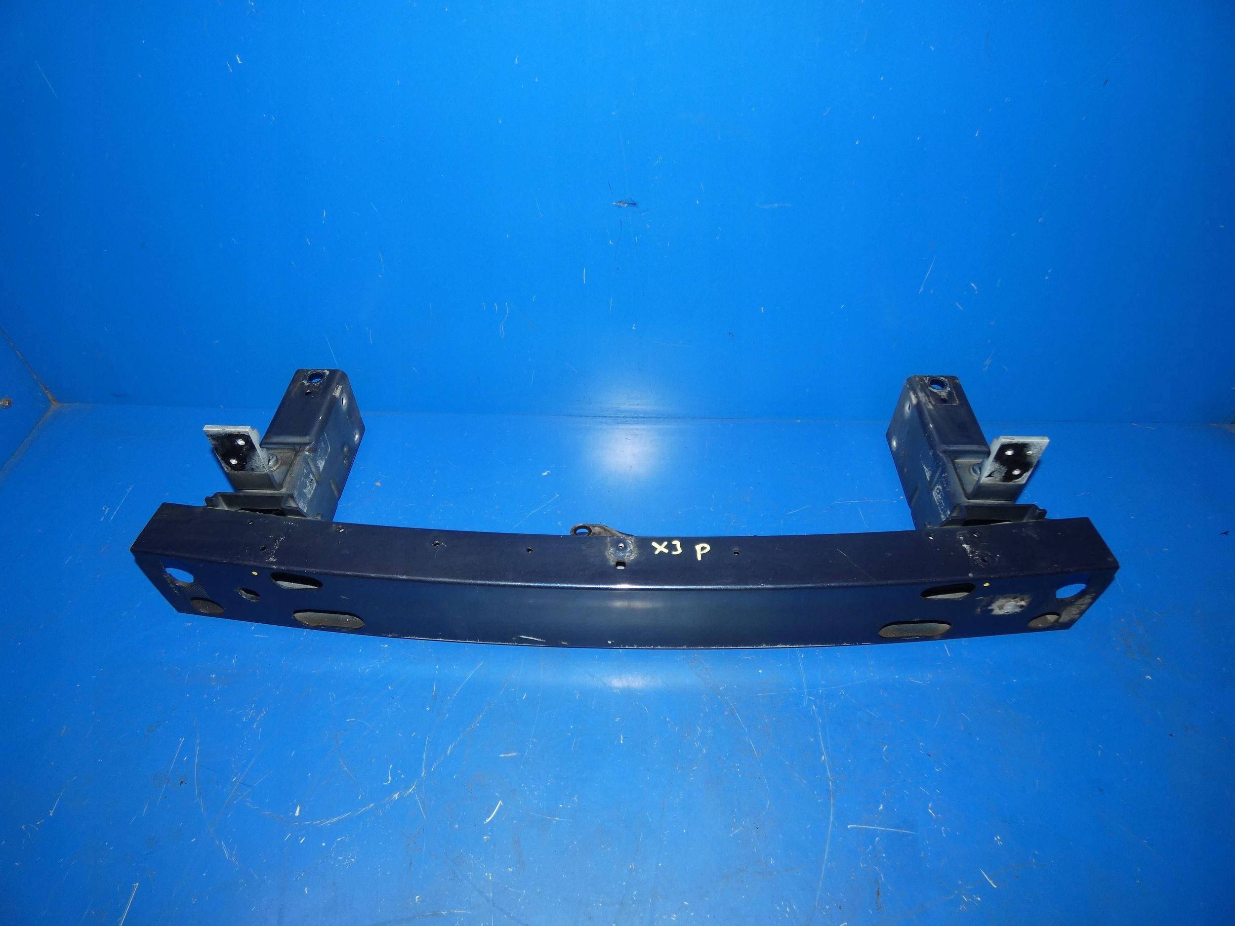 JAGUAR XJ X351 sider below bumper of a bumper front front