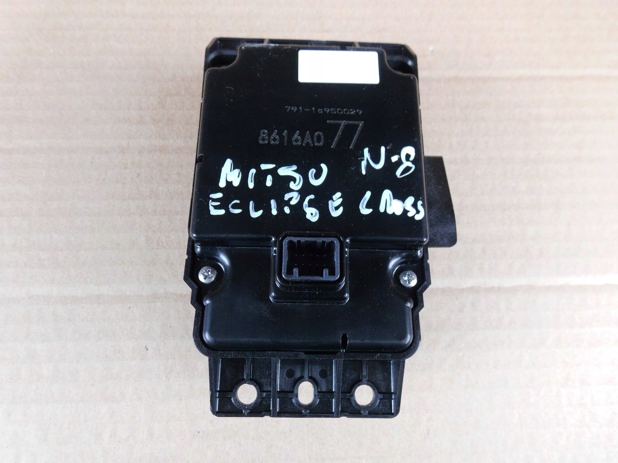MITSUBISHI ECLIPSE CROSS TOUCHPAD PANEL DER NAVIGATION SCHALTER RADIA