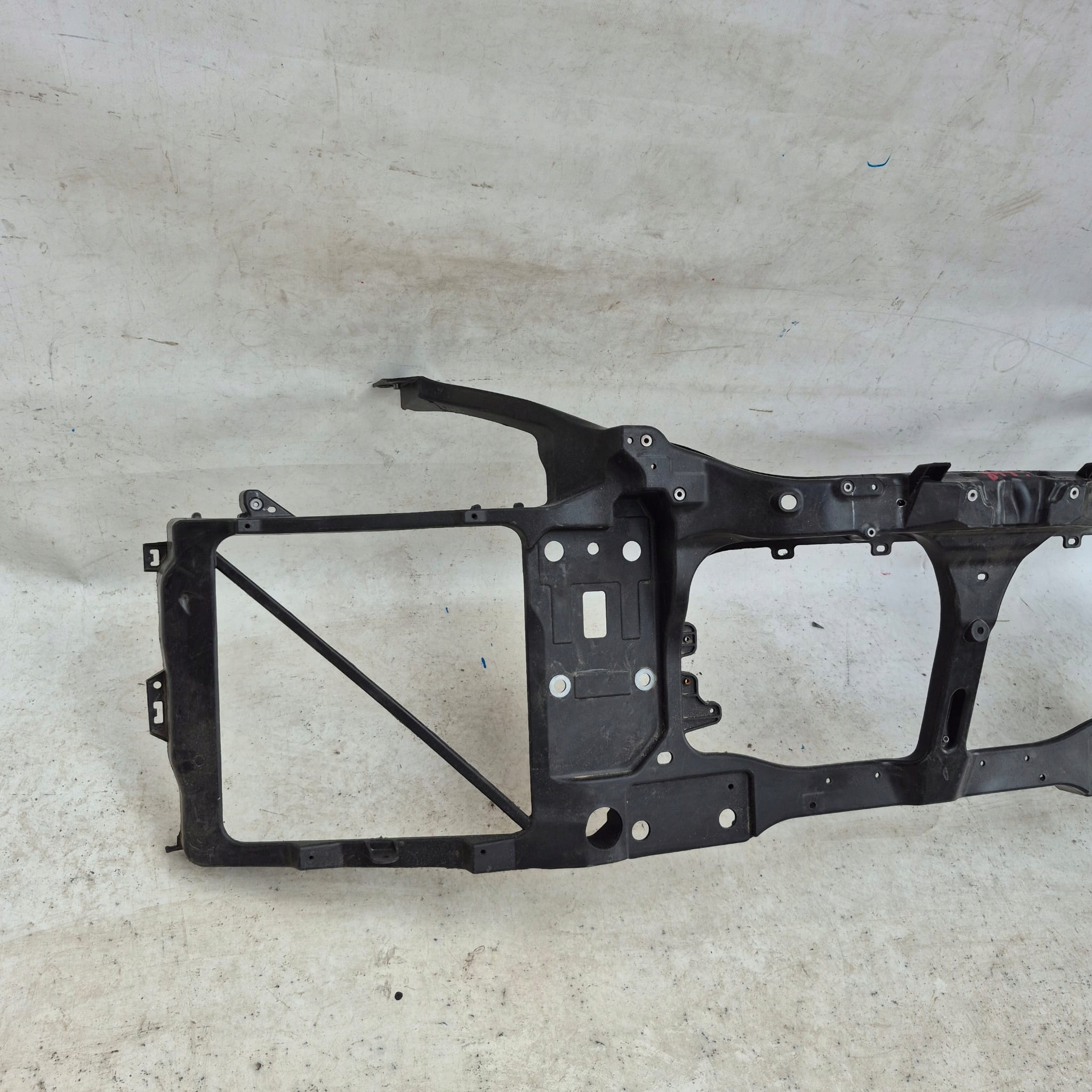 TESLA S LIFT 16- support panel for radiators pillar 1061950-00-E
