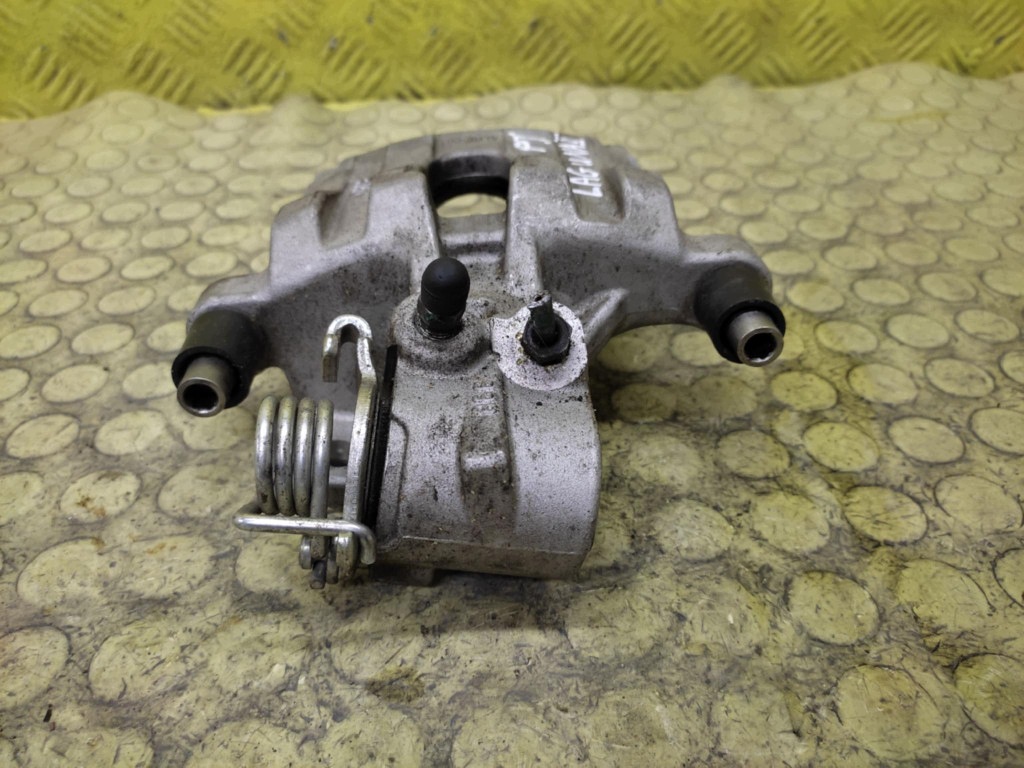 RENAULT LAGUNA II caliper brake right rear part