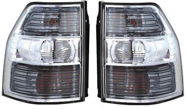 Mitsubishi Pajero 2007- Zadní Světla Levá Pravá Komplet 8330A662 8330A661
